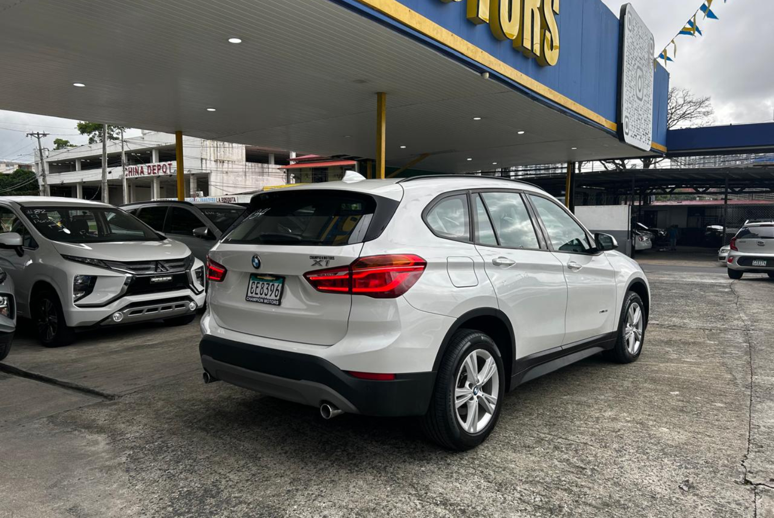 BMW X1 2017 Automático color Blanco, Imagen #4