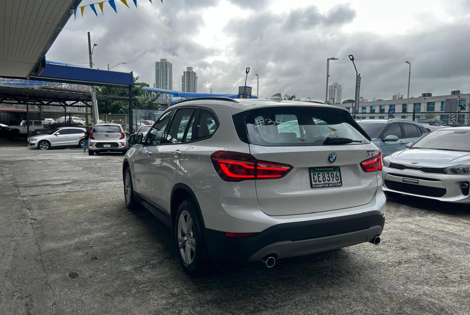 BMW X1 2017 Automático color Blanco, Imagen #6