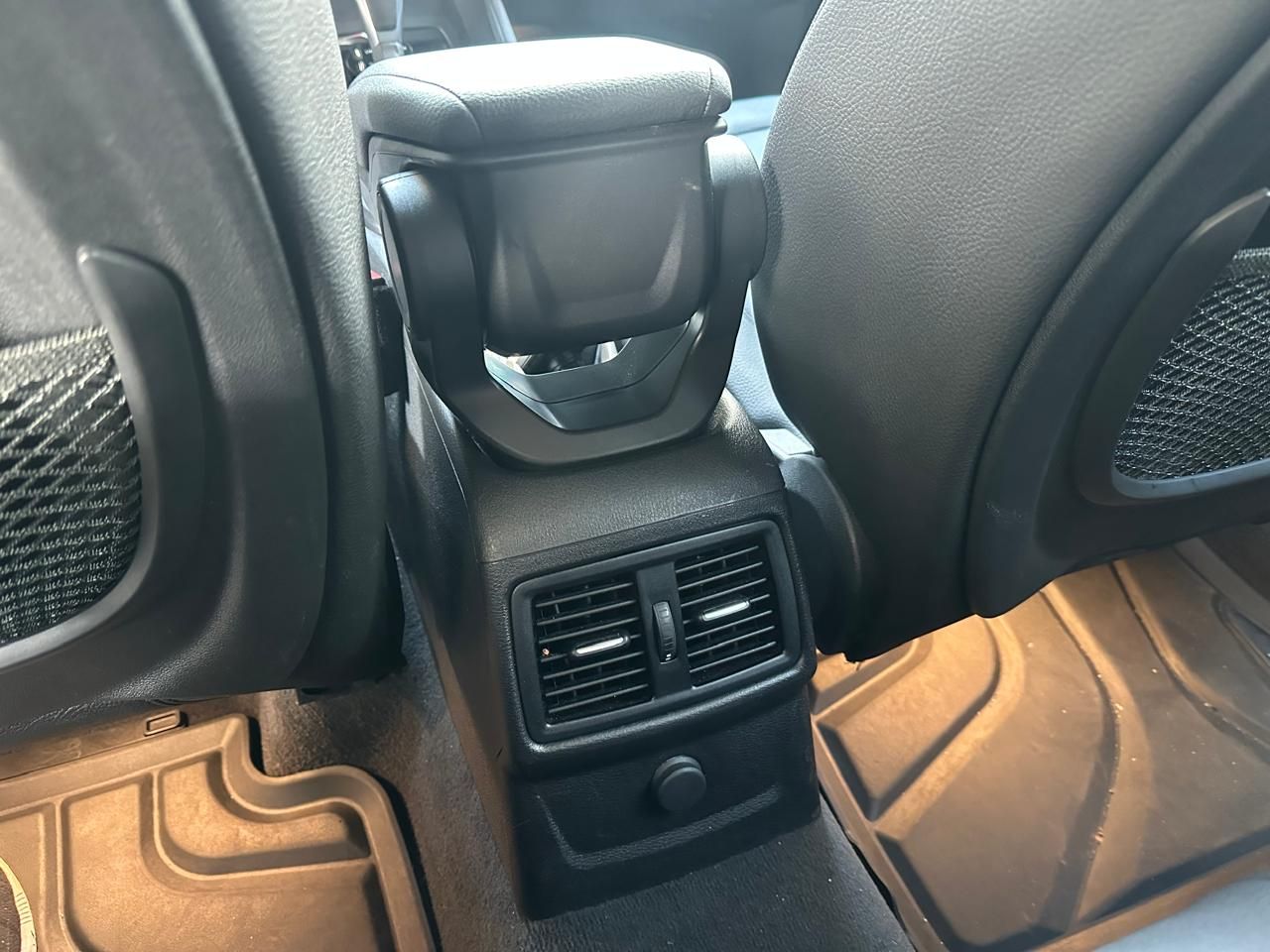 BMW X1 2018, Foto 2