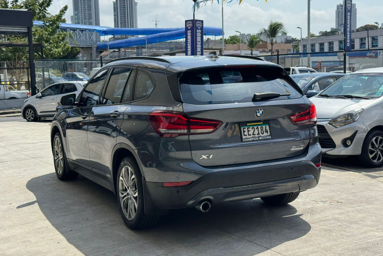 BMW X1 2022 Automático color Gris, Imagen #6