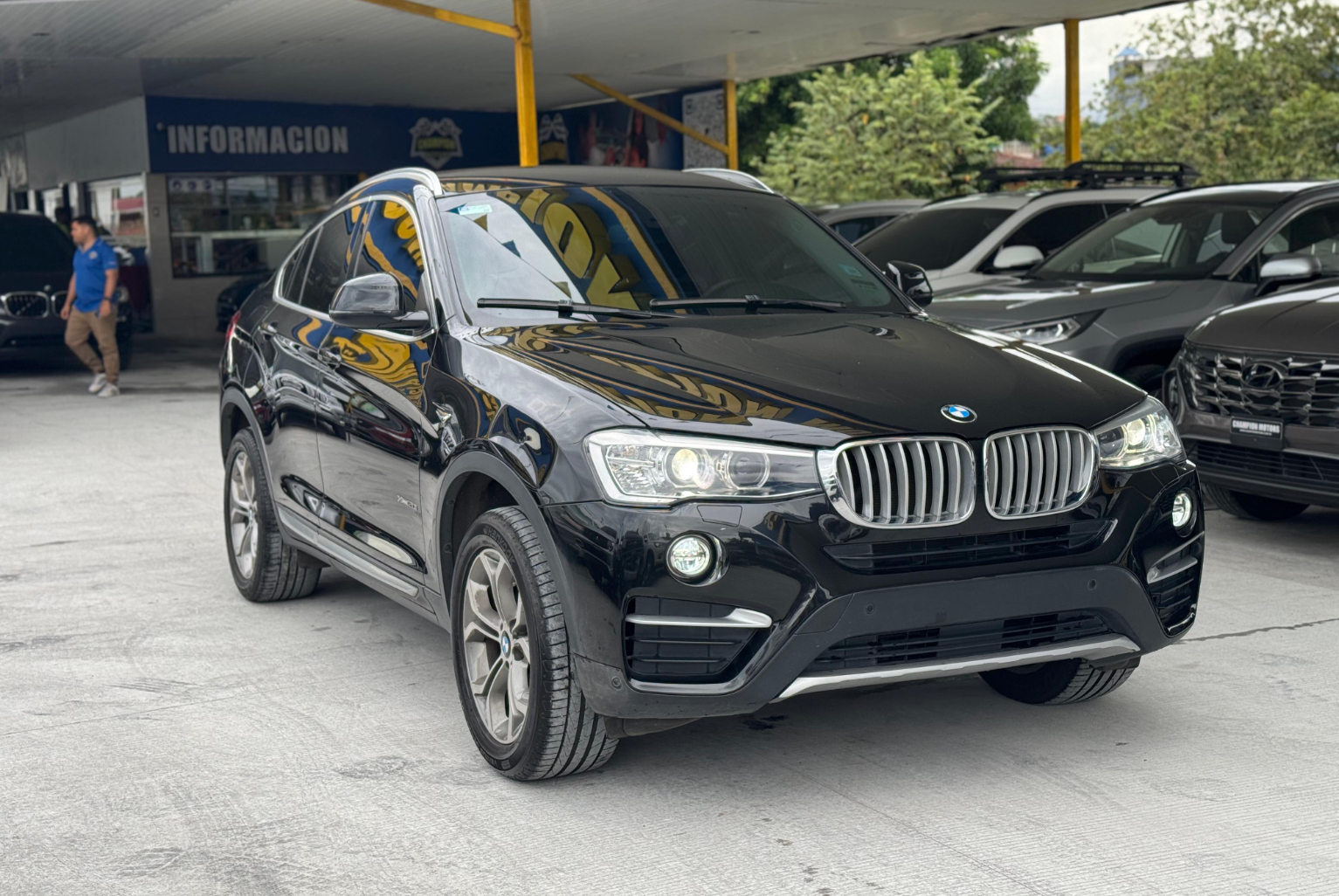 BMW X4 2017 Automático color Negro, Imagen #3