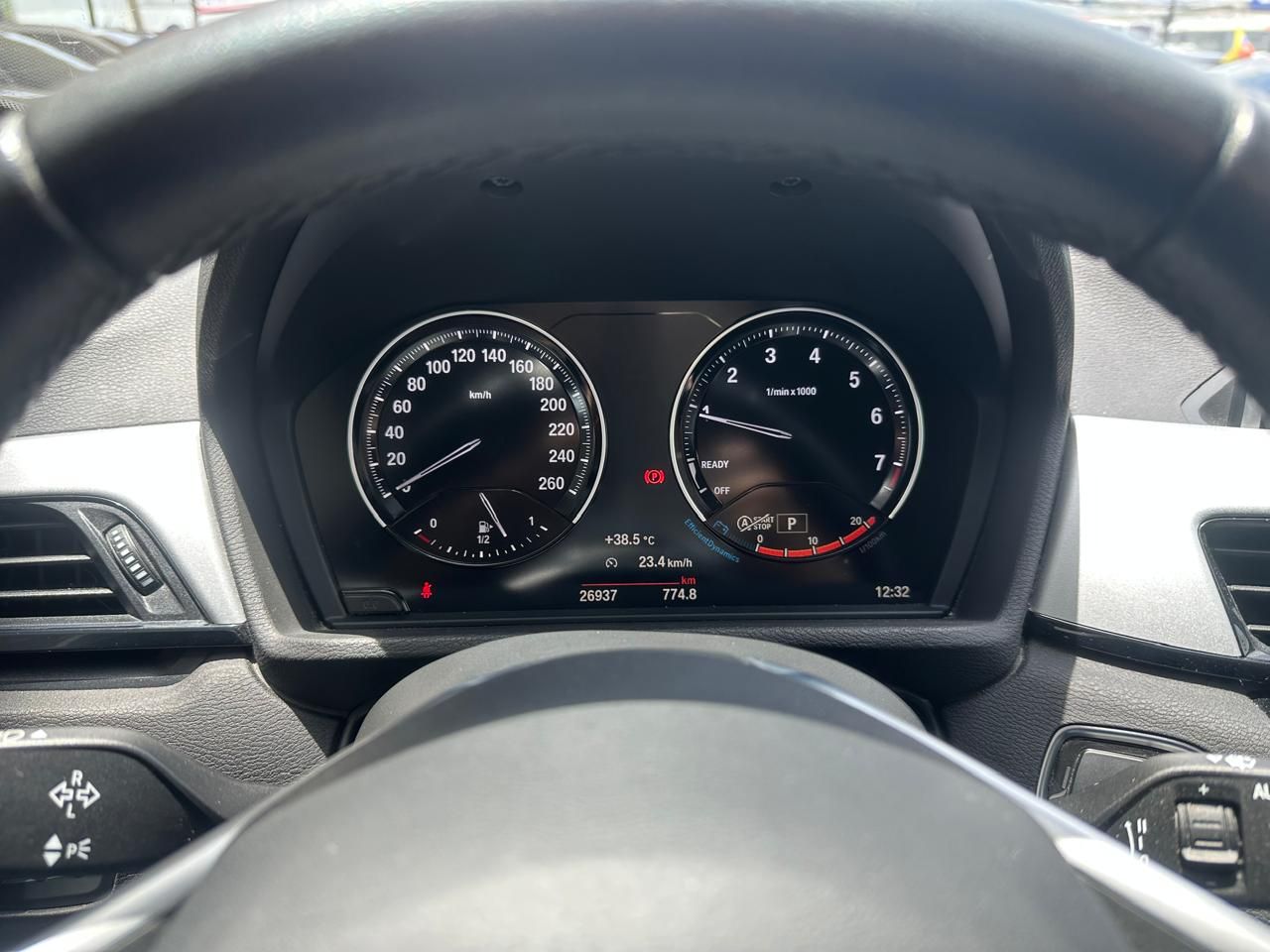 BMW X1 2021, Foto 12