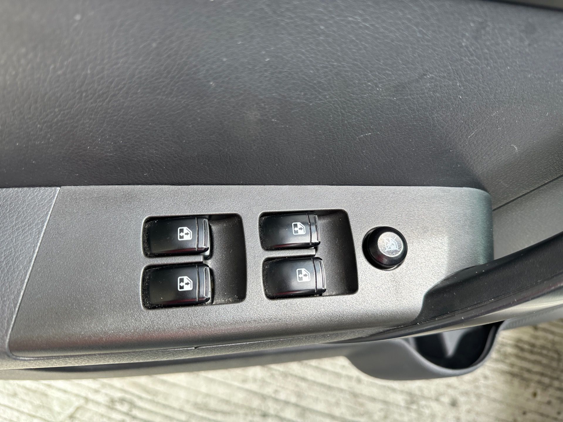 Chevrolet Aveo 2016, Foto 12