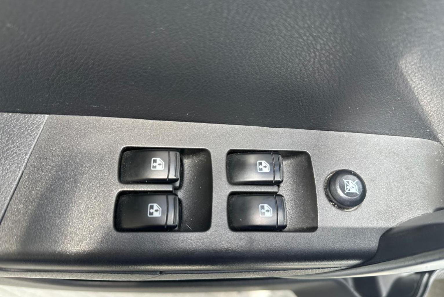 Chevrolet Aveo 2017 Automático color Blanco, Imagen #11