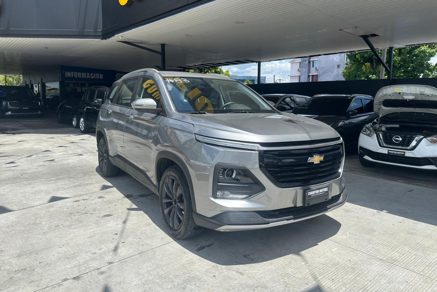 Chevrolet Captiva 2022 Automático color Gris, Imagen #3