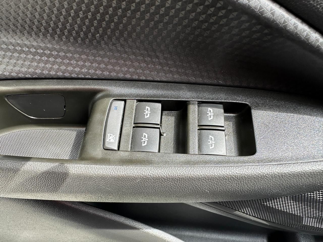 Chevrolet Onix 2021, Foto 12
