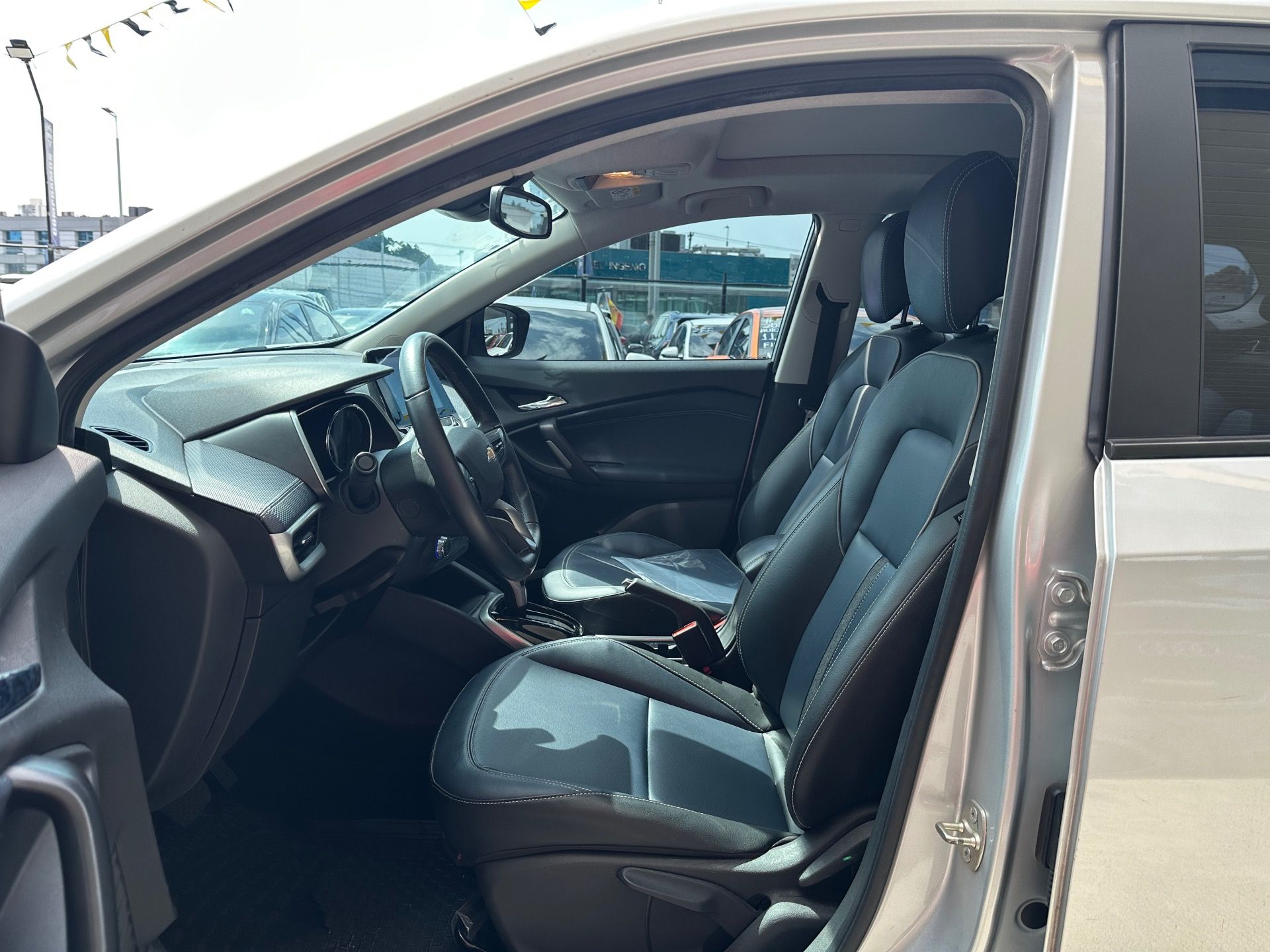Chevrolet Tracker 2022, Foto 7