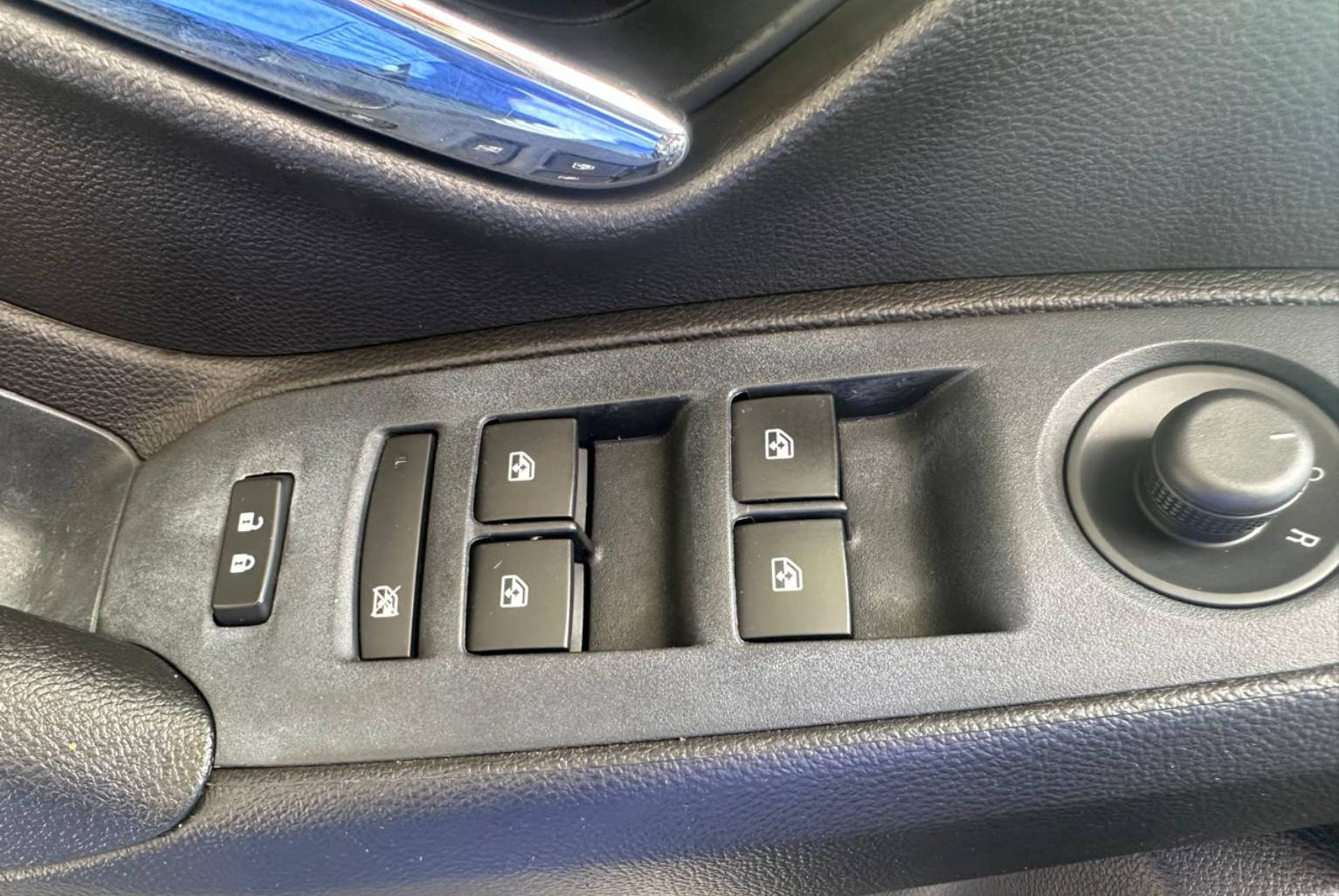 Chevrolet Trax 2018 Automático color Blanco, Imagen #12