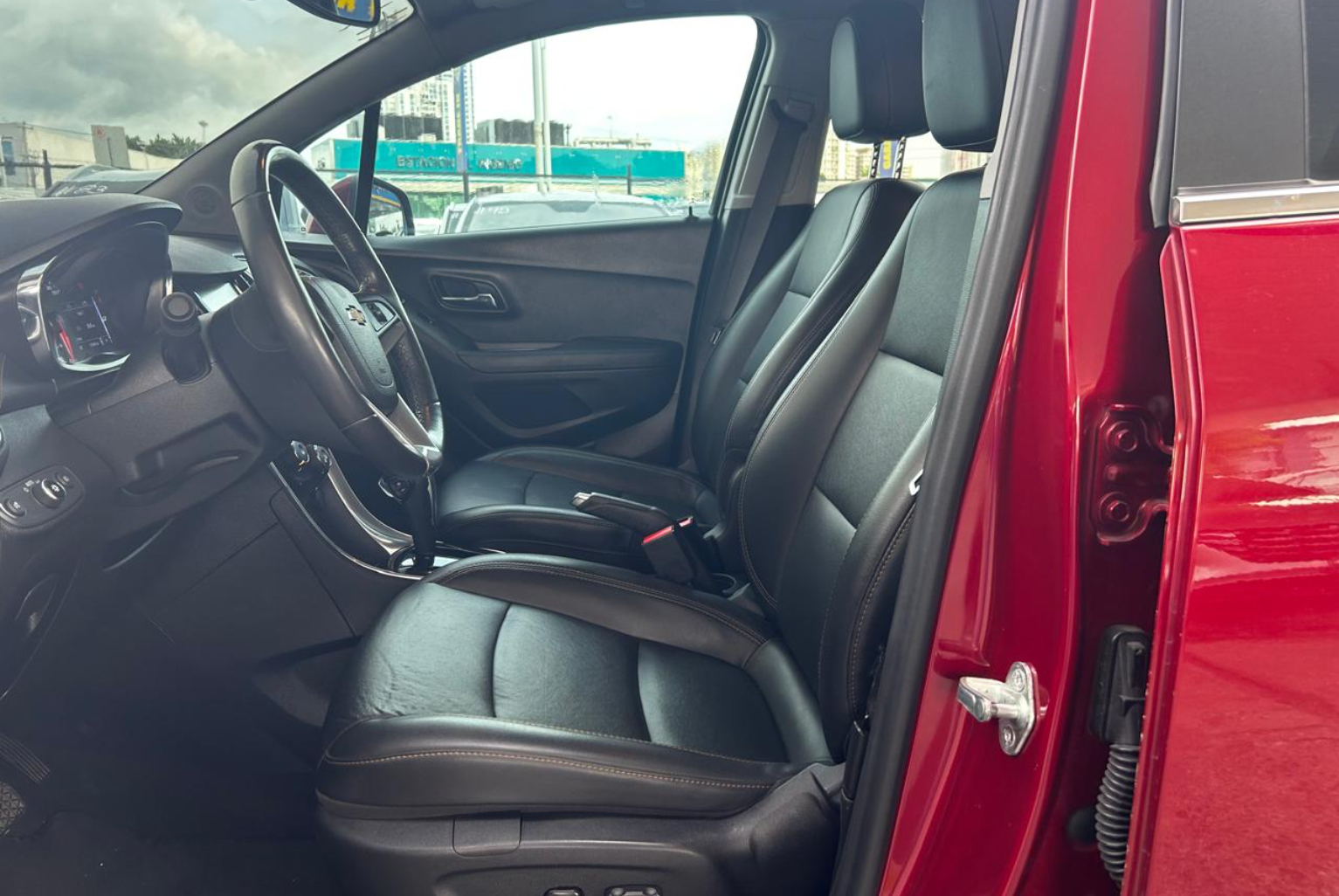 Chevrolet Trax 2019 Automático color Rojo, Imagen #8