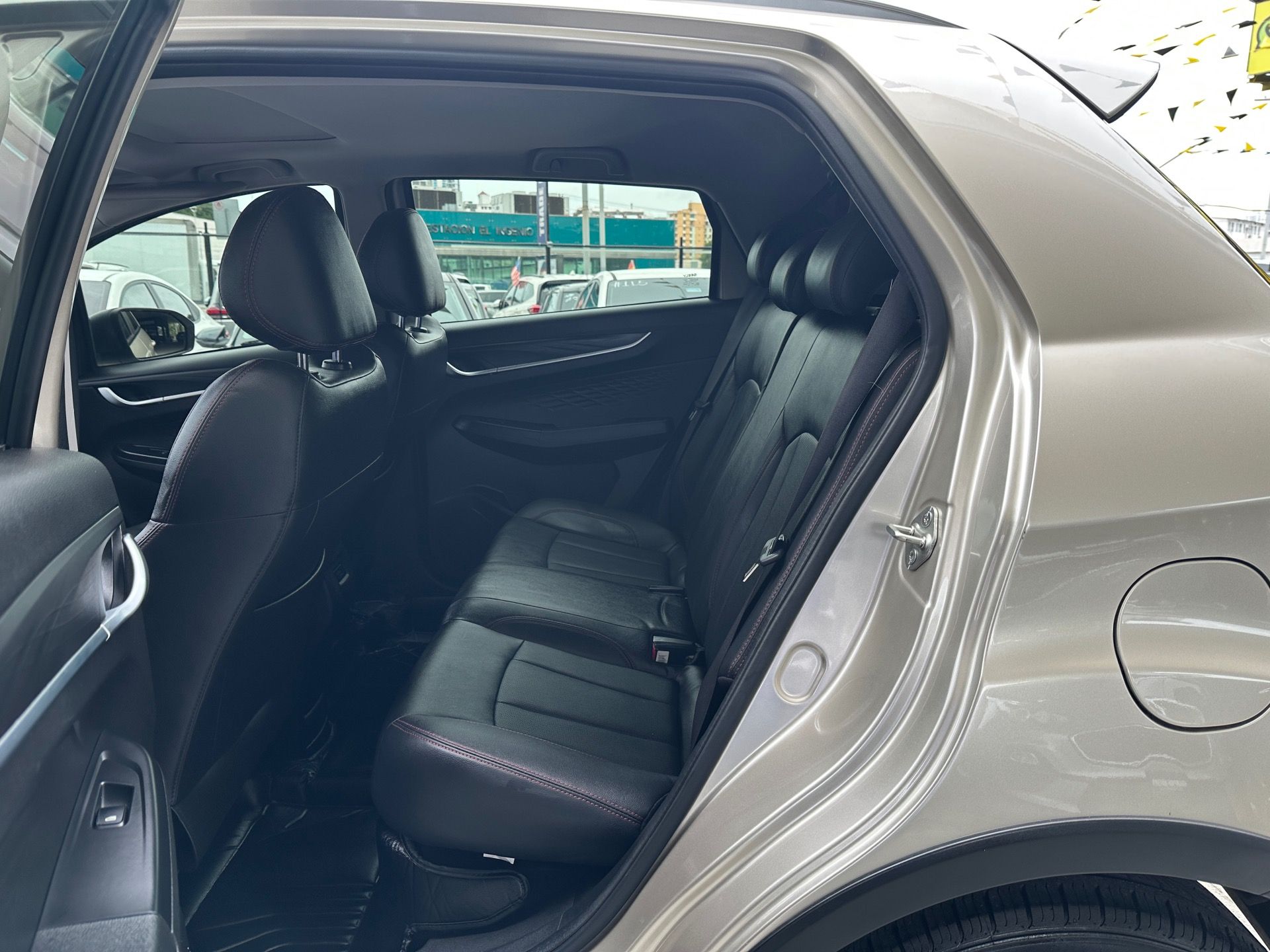 Geely Gx3 Pro 2025, Foto 3