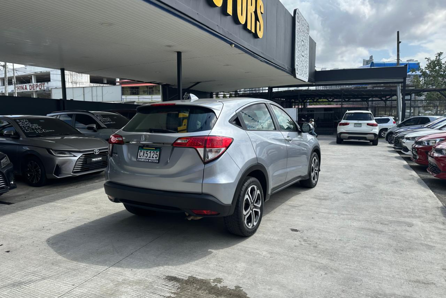 Honda HR-V 2019 Automático color Plateado, Imagen #4