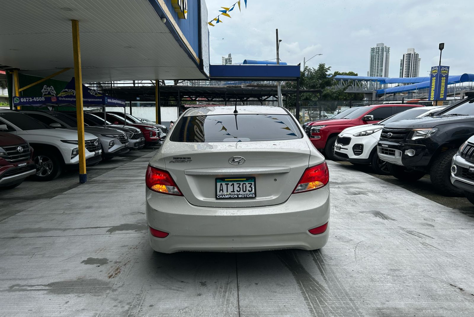 Hyundai Accent 2016 Automático color Beige, Imagen #5