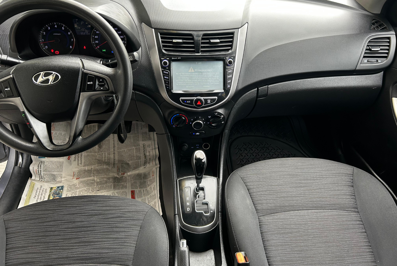 Hyundai Accent 2018 Automático color Plateado, Imagen #9