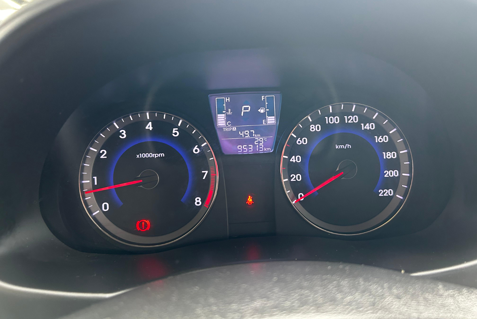 Hyundai Accent 2018 Automático color Plateado, Imagen #11