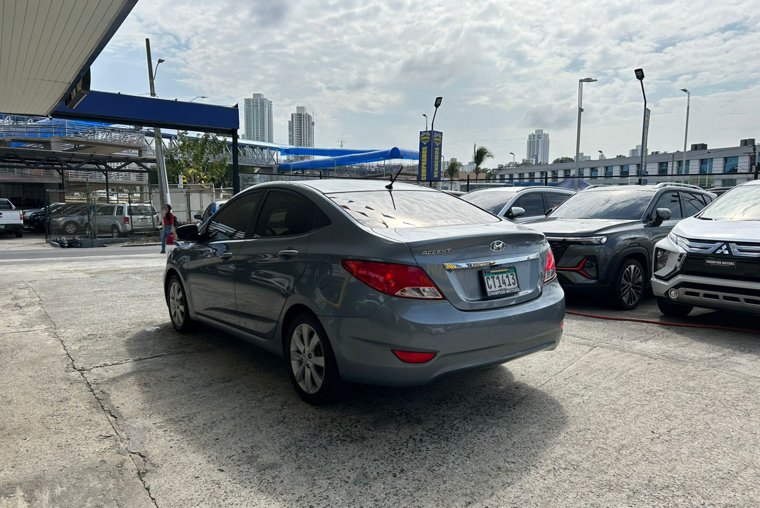 Hyundai Accent 2019 Automático color Plateado, Imagen #6