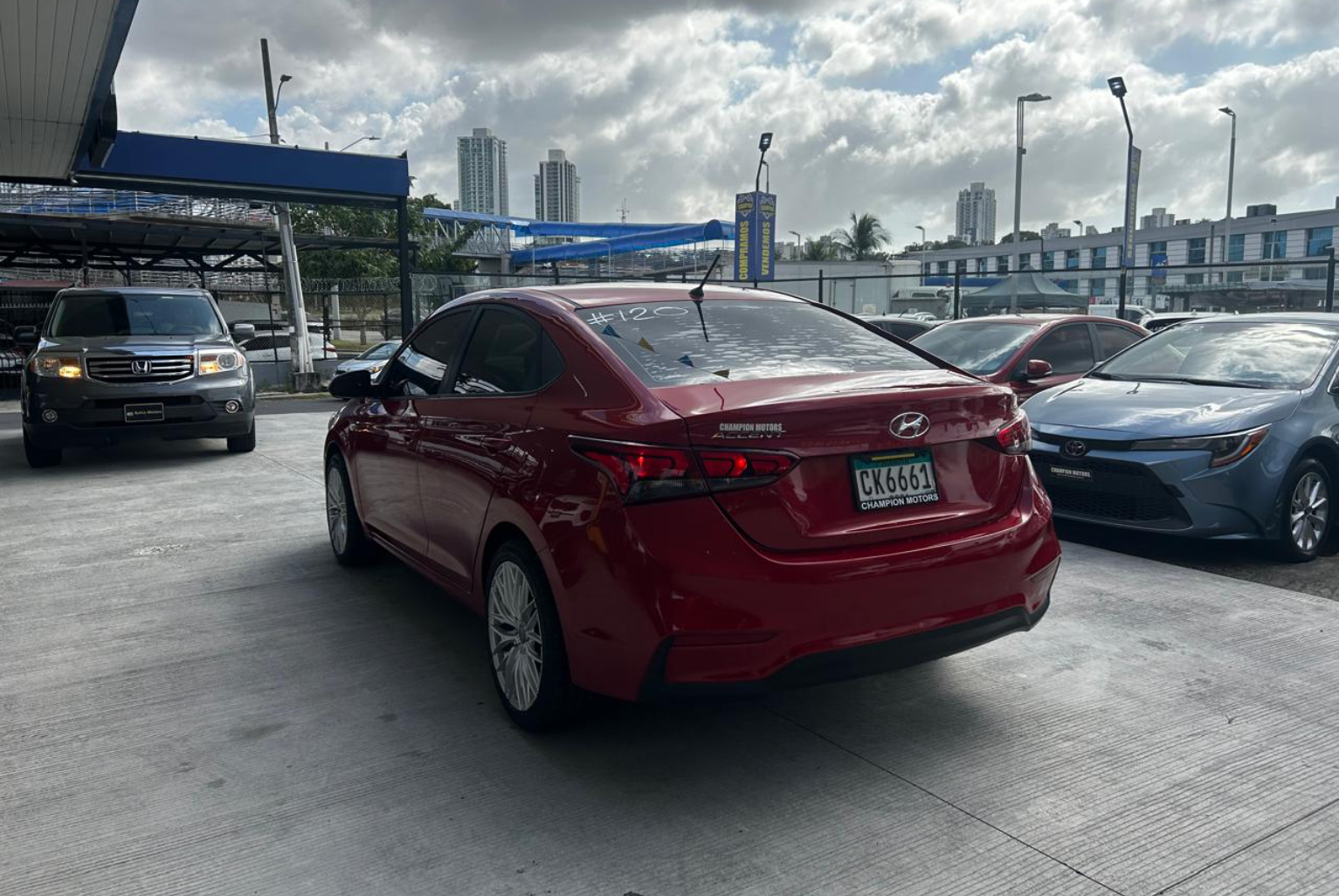 Hyundai Accent 2019 Automático color Rojo, Imagen #6