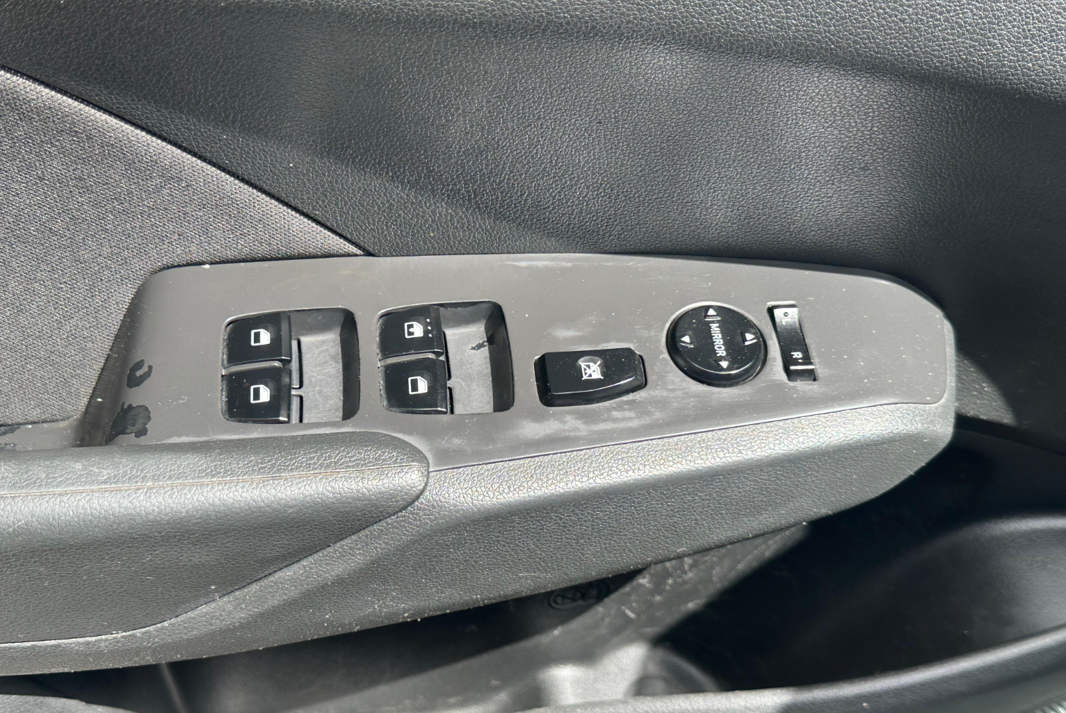 Hyundai Accent 2019 Automático color Plateado, Imagen #11