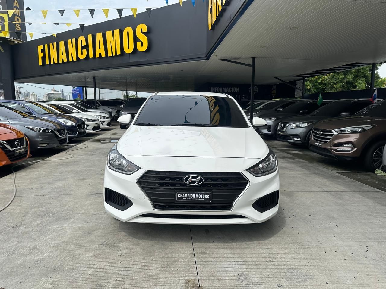 Hyundai Accent 2019, Foto 2