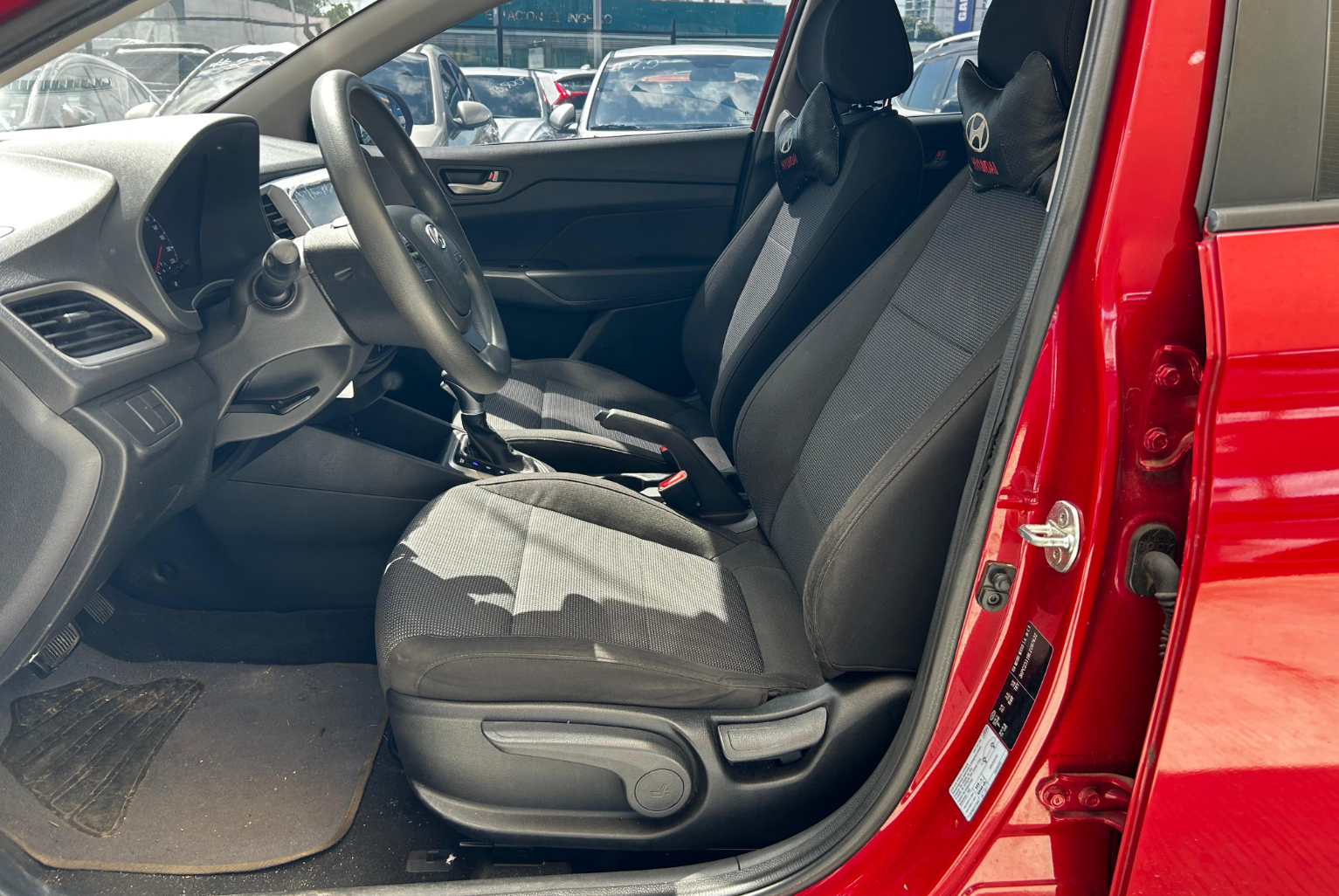 Hyundai Accent 2020 Automático color Rojo, Imagen #8