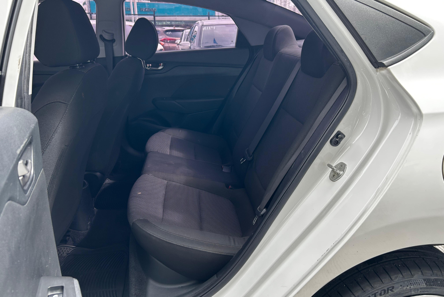 Hyundai Accent 2020 Automático color Blanco, Imagen #10