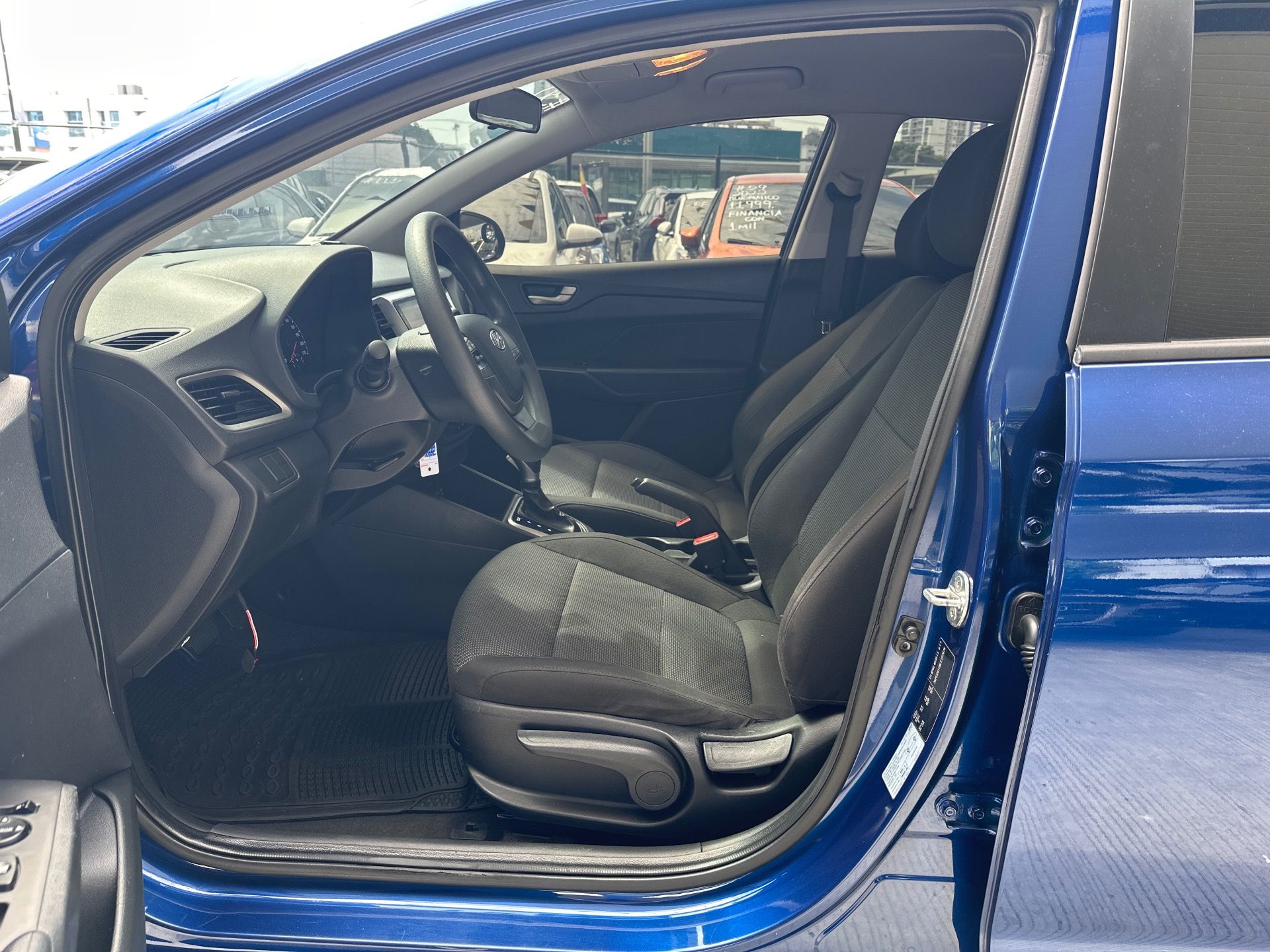 Hyundai Accent 2020, Foto 7
