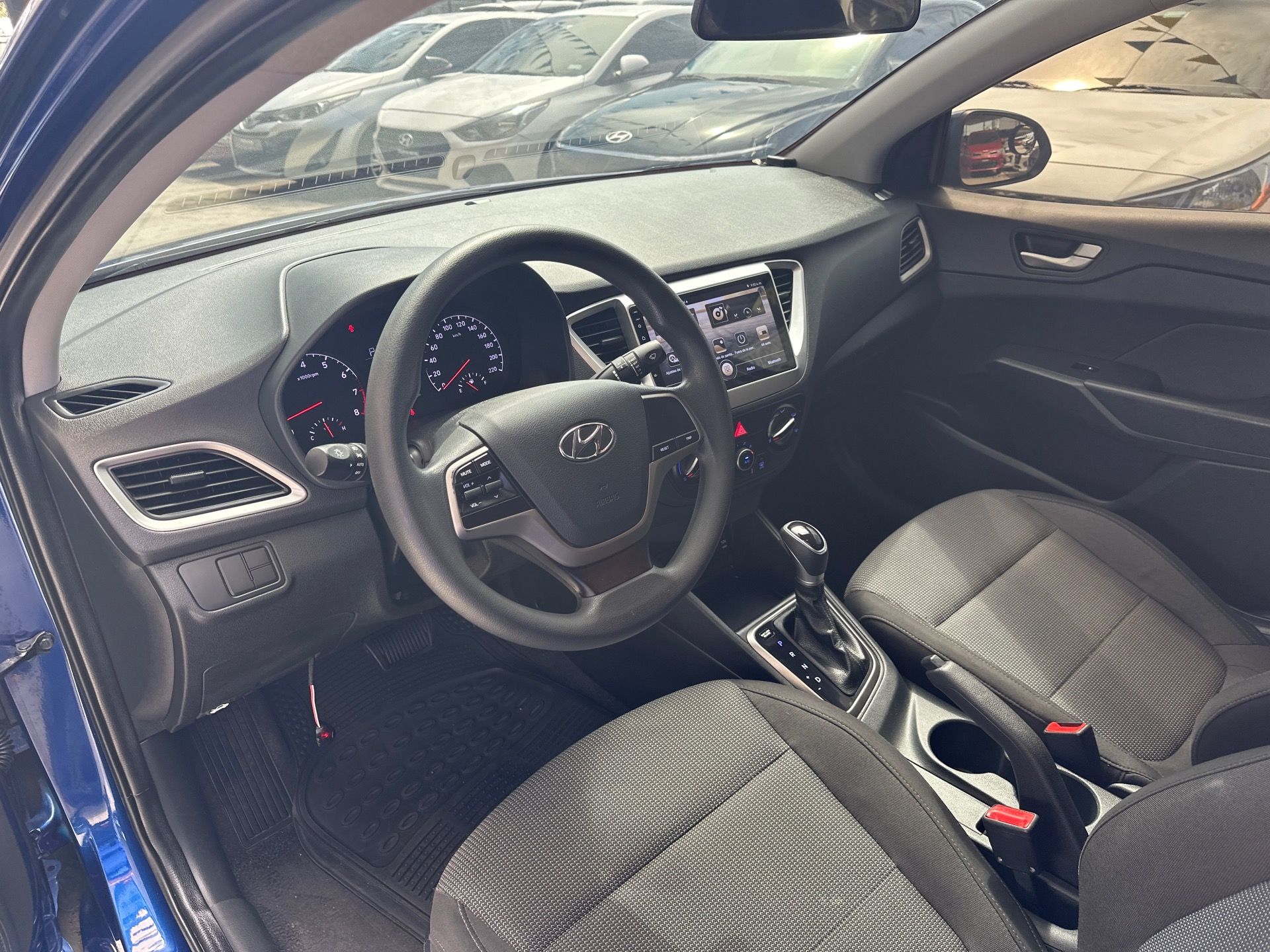 Hyundai Accent 2020, Foto 8