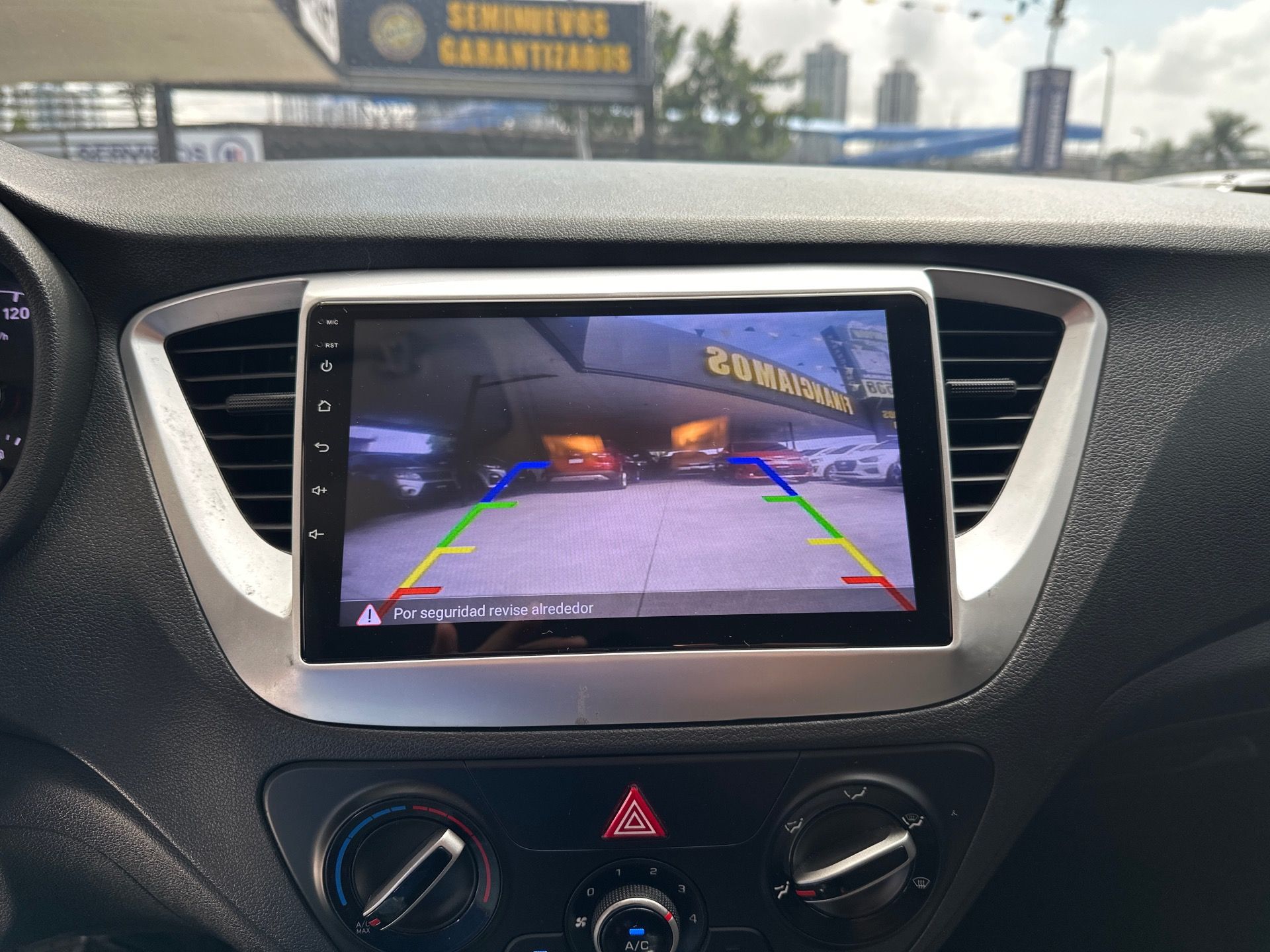 Hyundai Accent 2020, Foto 11
