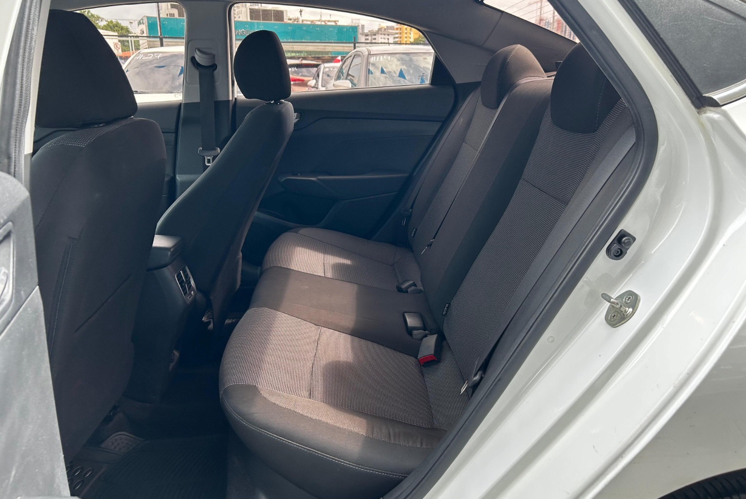 Hyundai Accent 2022 Automático color Blanco, Imagen #10