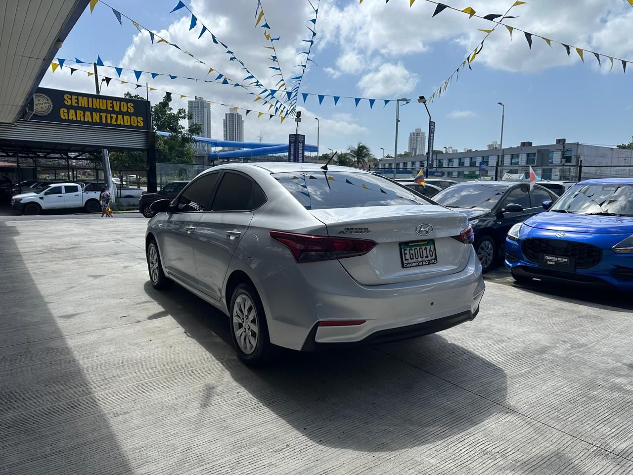 Hyundai Accent 2023, Foto 6