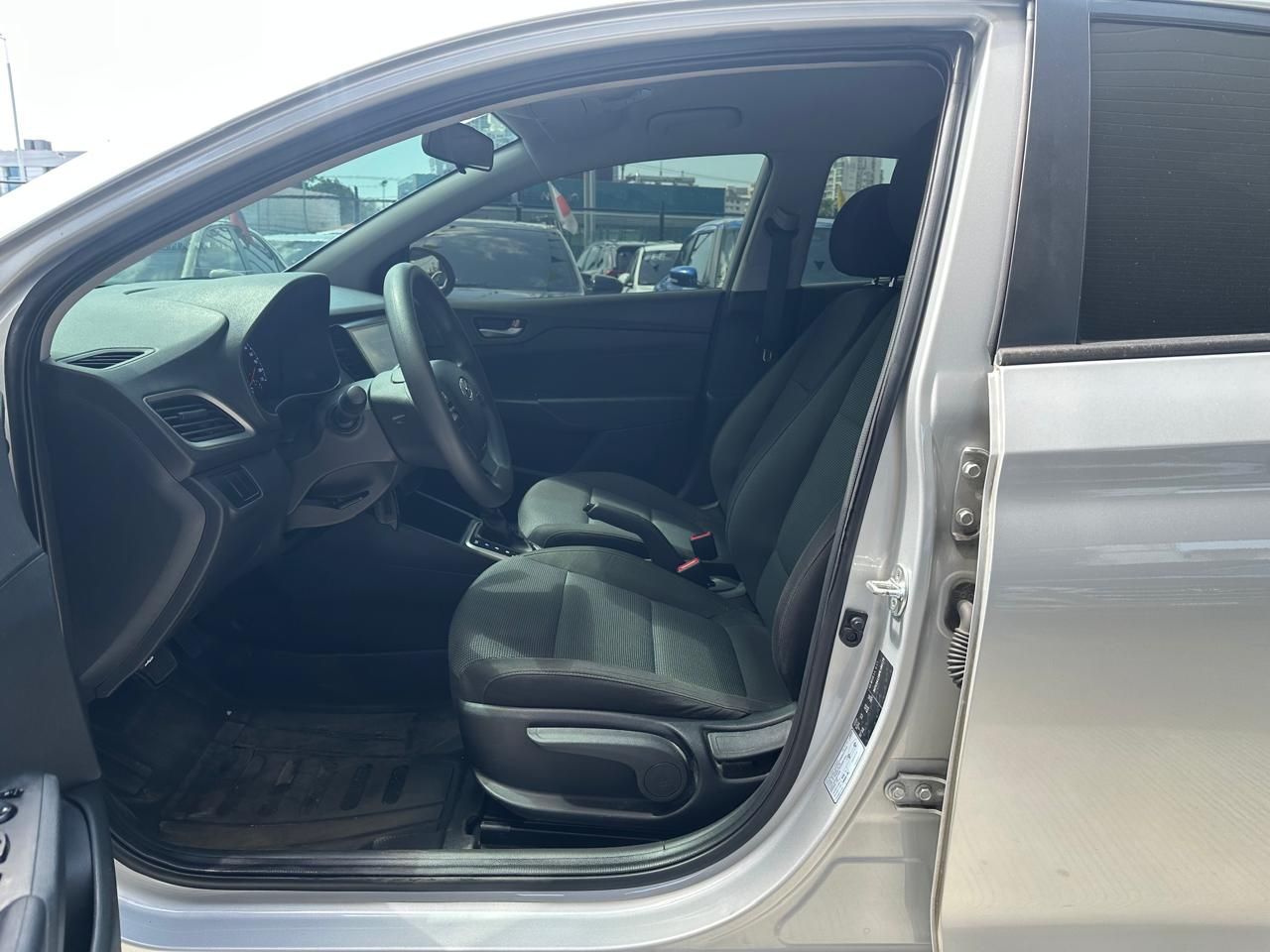 Hyundai Accent 2023, Foto 7