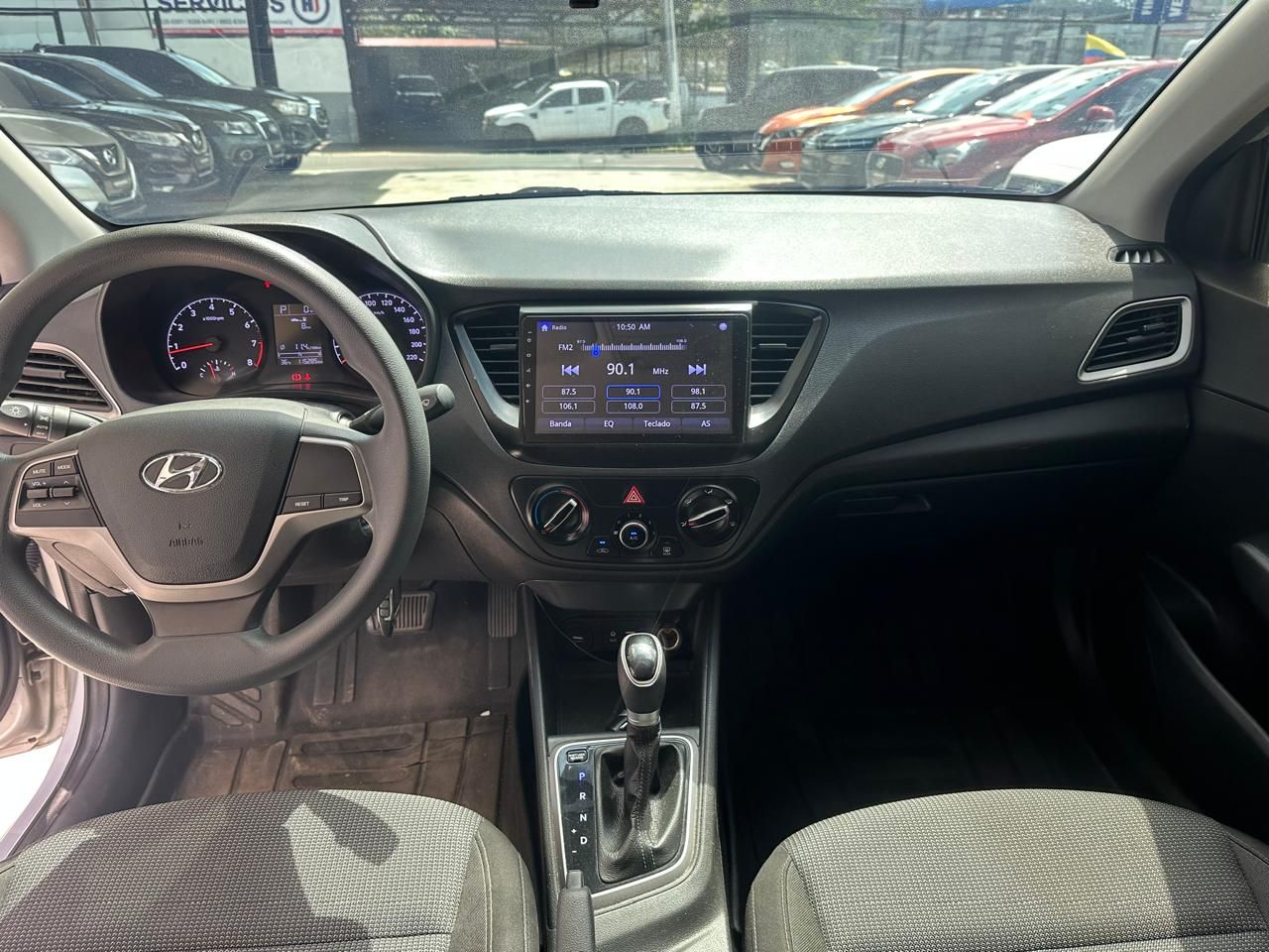 Hyundai Accent 2023, Foto 9