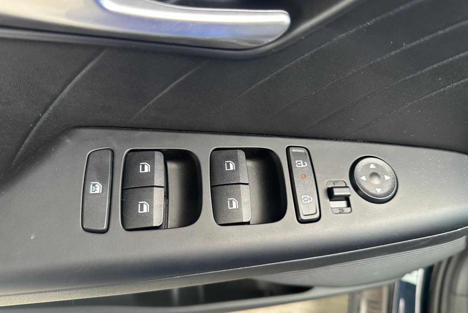 Hyundai Accent 2026 Automático color Azul, Imagen #11