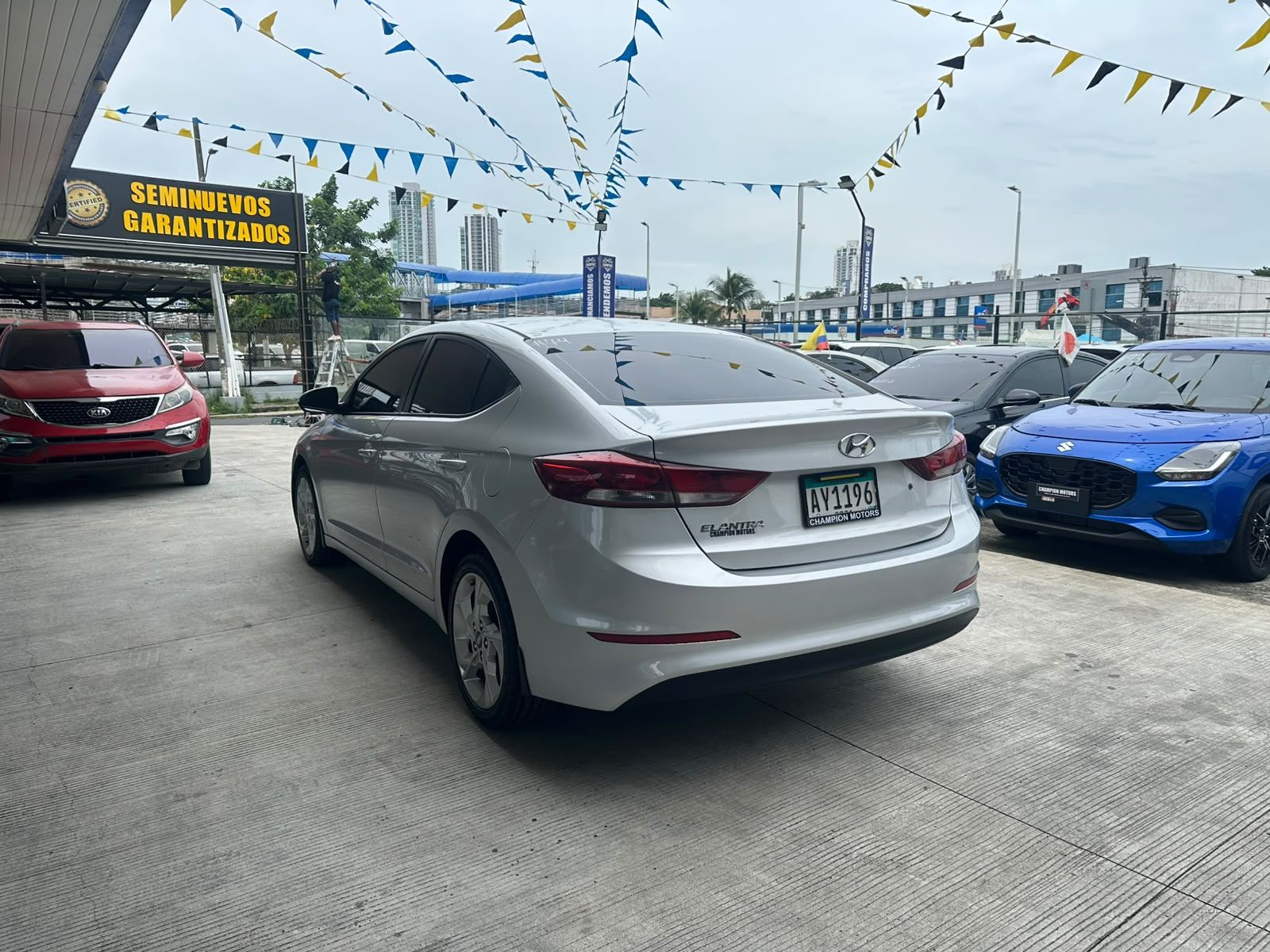 Hyundai Elantra 2017, Foto 6