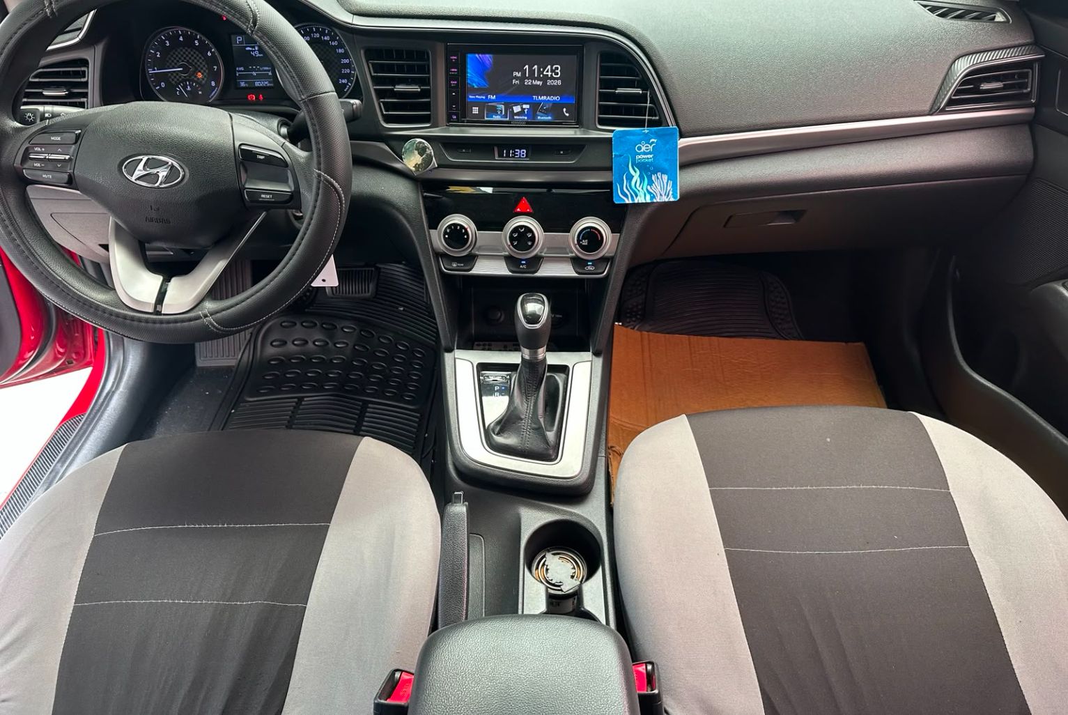 Hyundai Elantra 2020, Foto 9