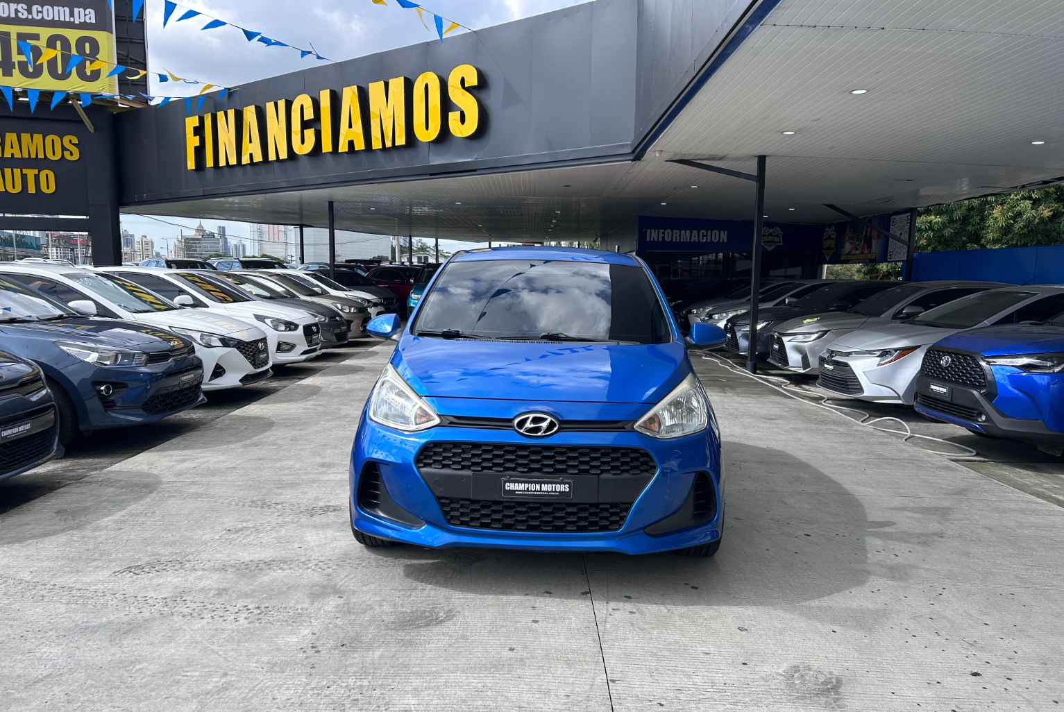 Hyundai Grand i10 2020 Automático color Azul, Imagen #2