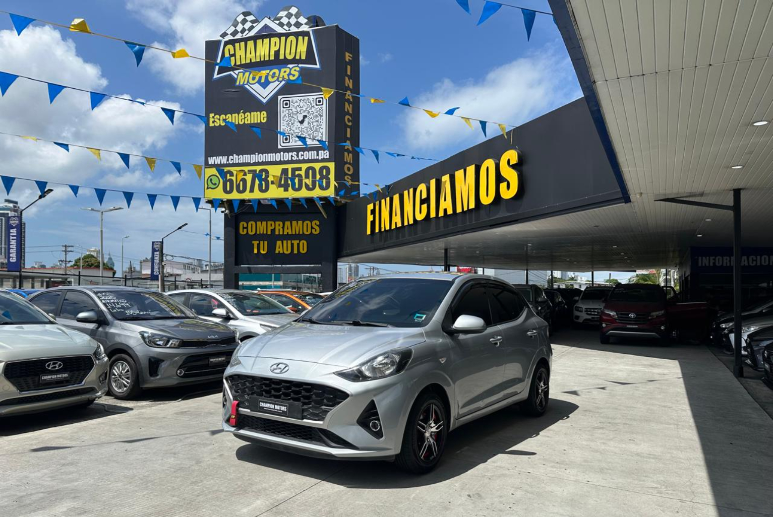 Hyundai Grand i10 2022 Manual color Plateado, Imagen #1