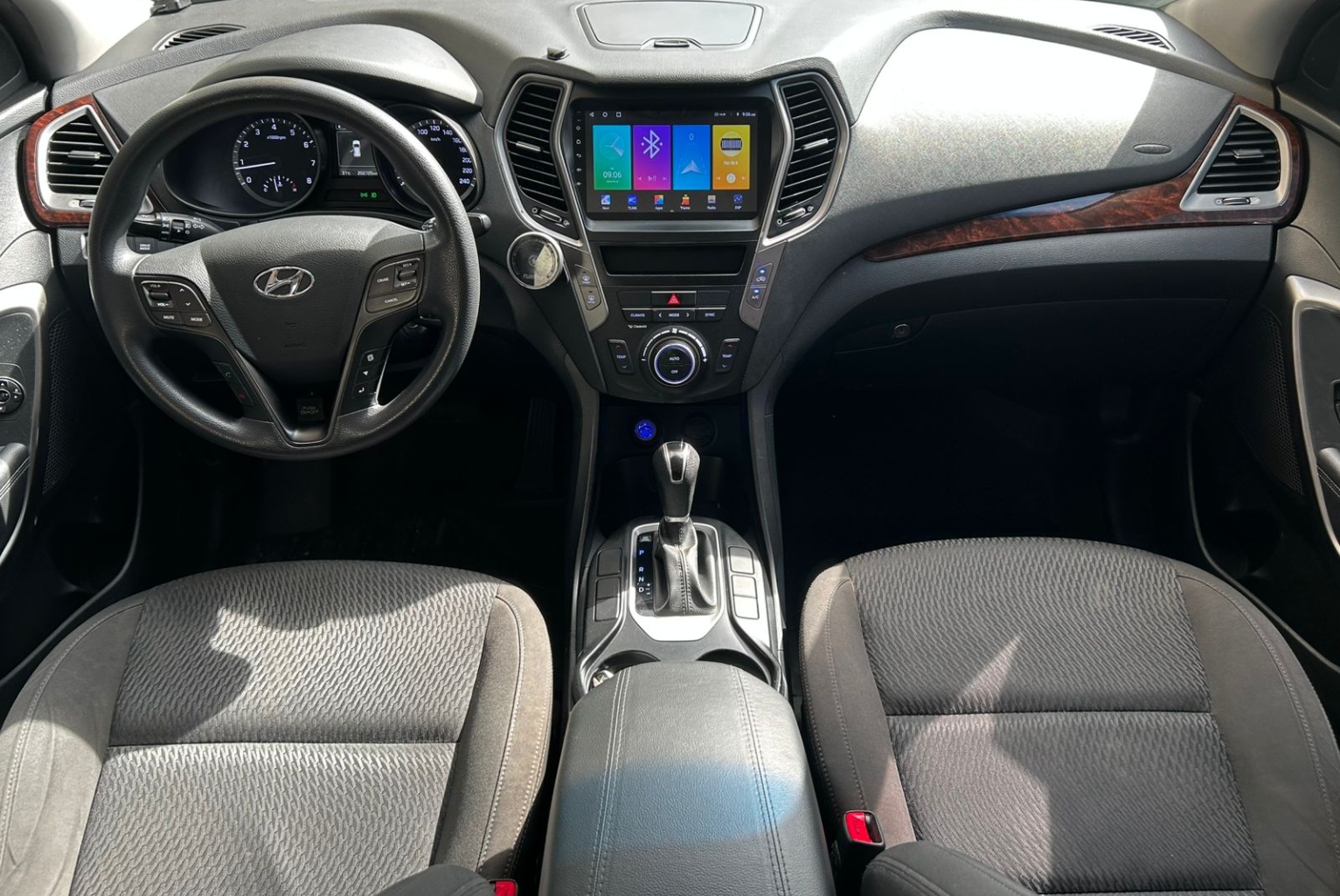 Hyundai Santa Fe 2017 Automático color Blanco, Imagen #9