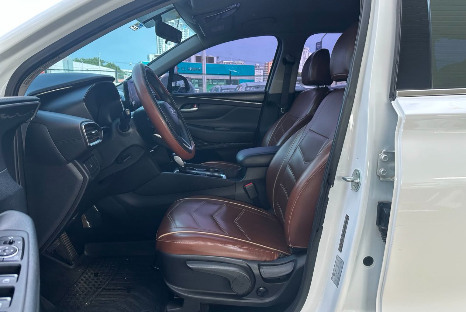 Hyundai Santa Fe 2023, Foto 7