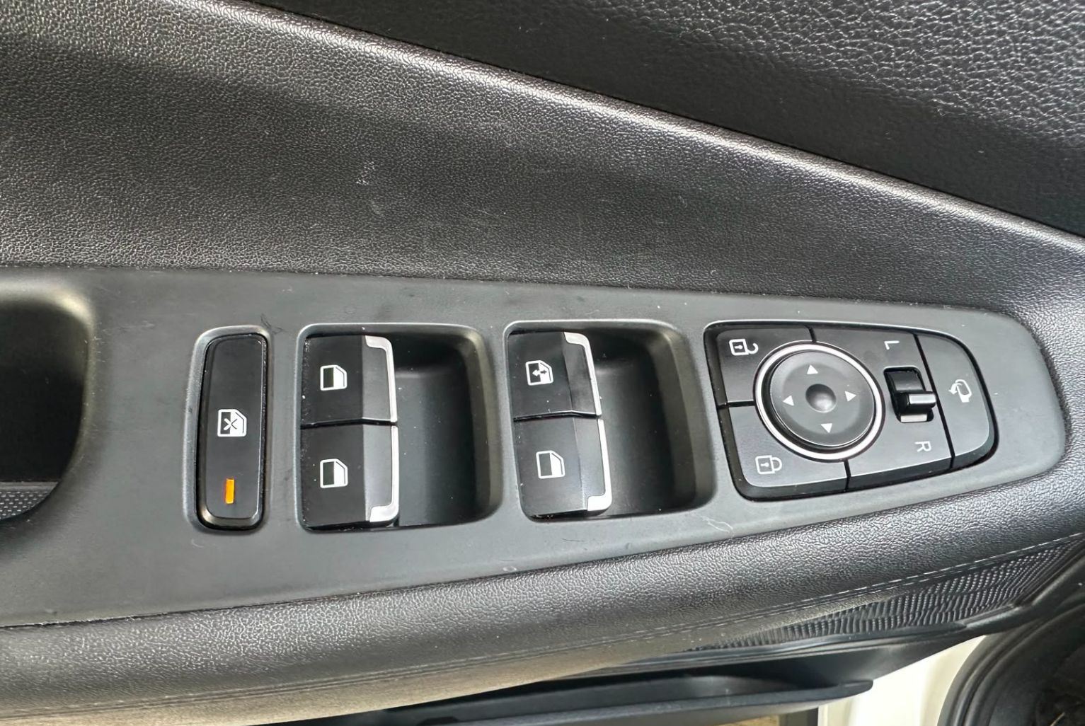 Hyundai Santa Fe 2023, Foto 11