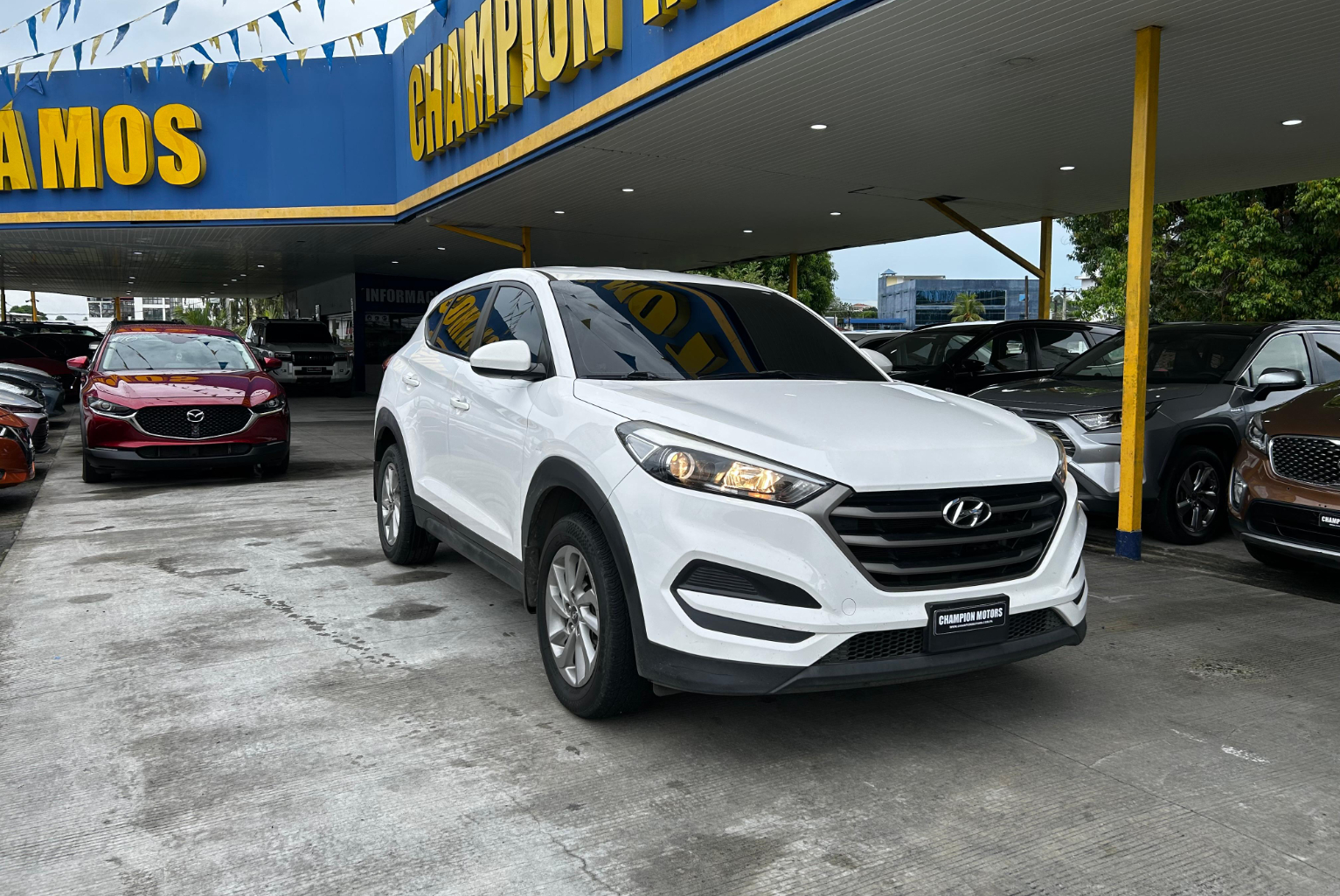 Hyundai Tucson 2016 Automático color Blanco, Imagen #3