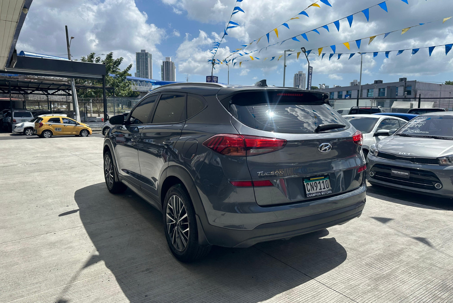 Hyundai Tucson 2019 Automático color Gris, Imagen #6