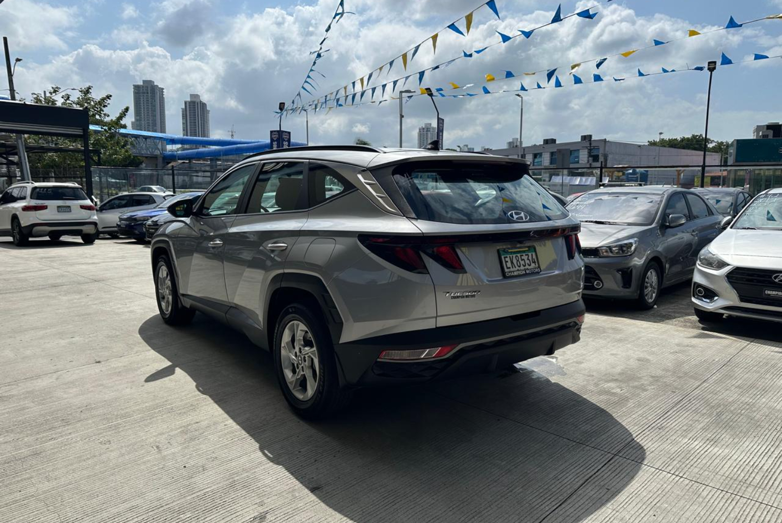 Hyundai Tucson 2024 Automático color Plateado, Imagen #6