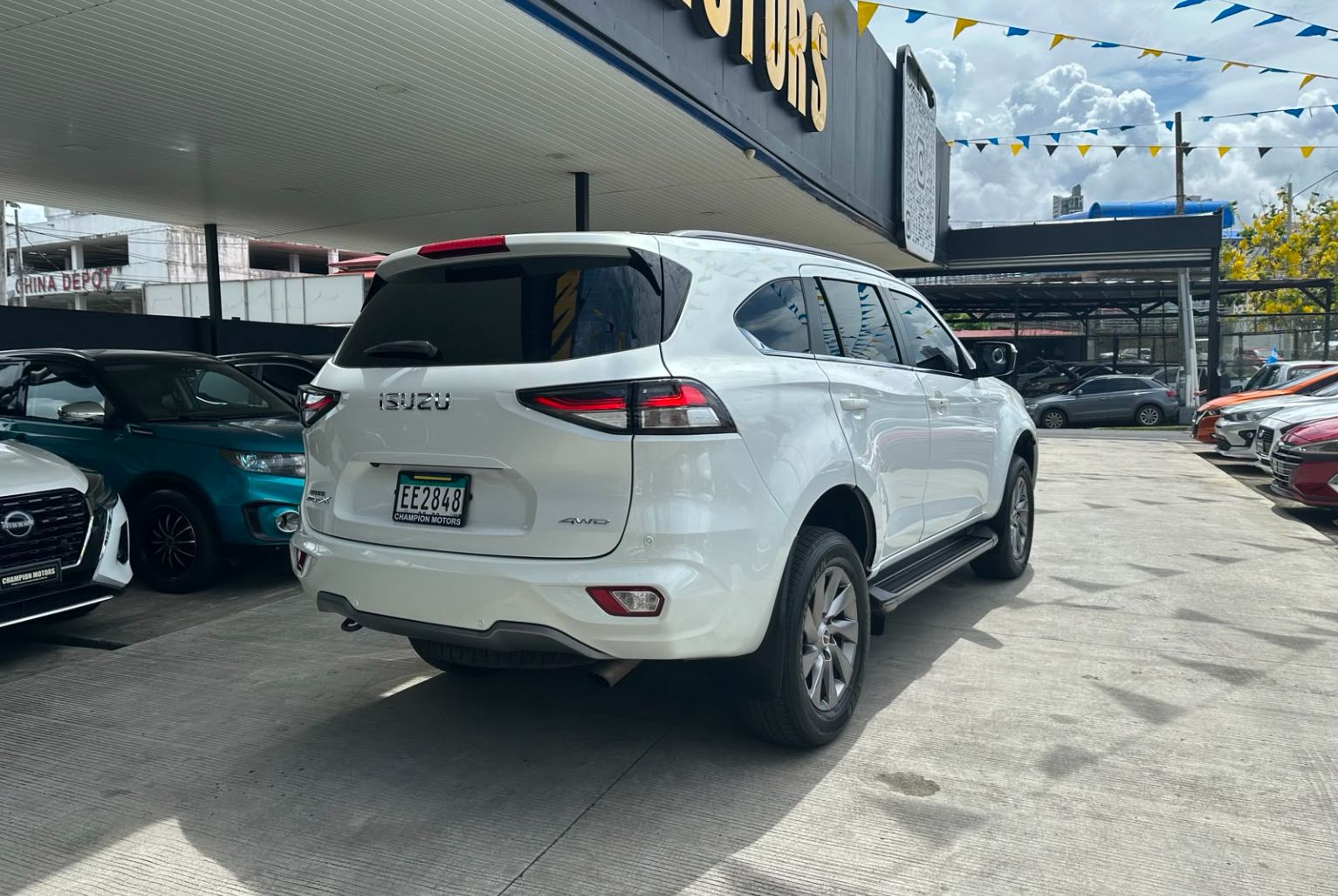 Isuzu Mu-X 2023, Foto 4