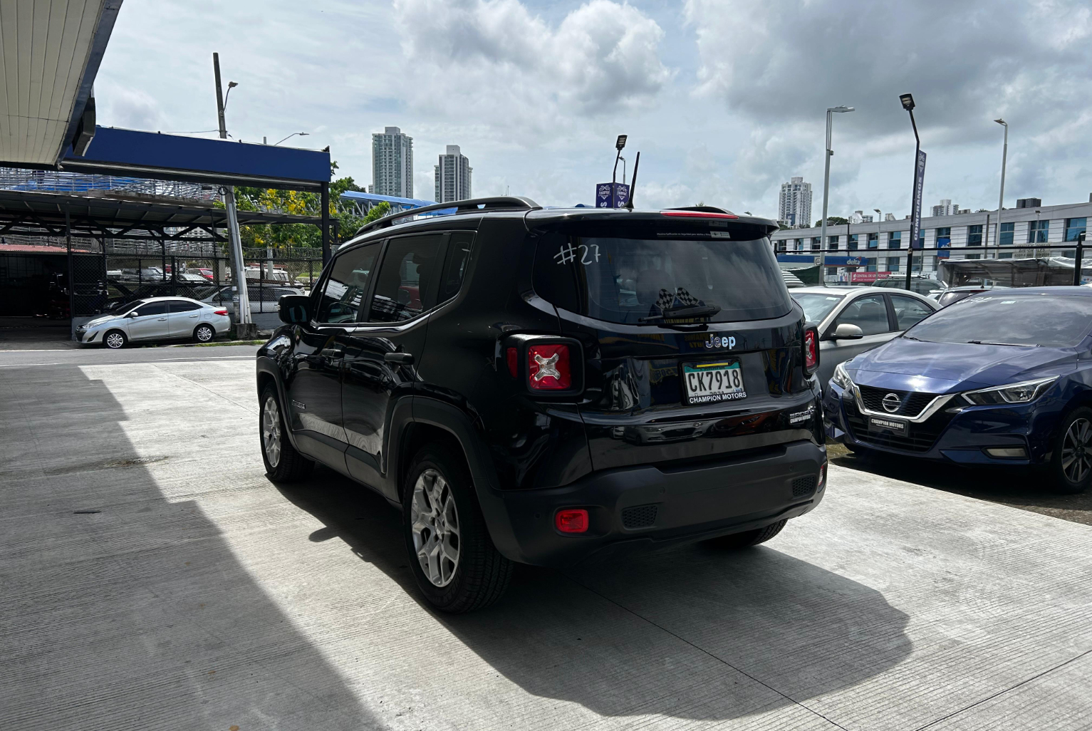 Jeep Renegade 2018 Automático color Negro, Imagen #6
