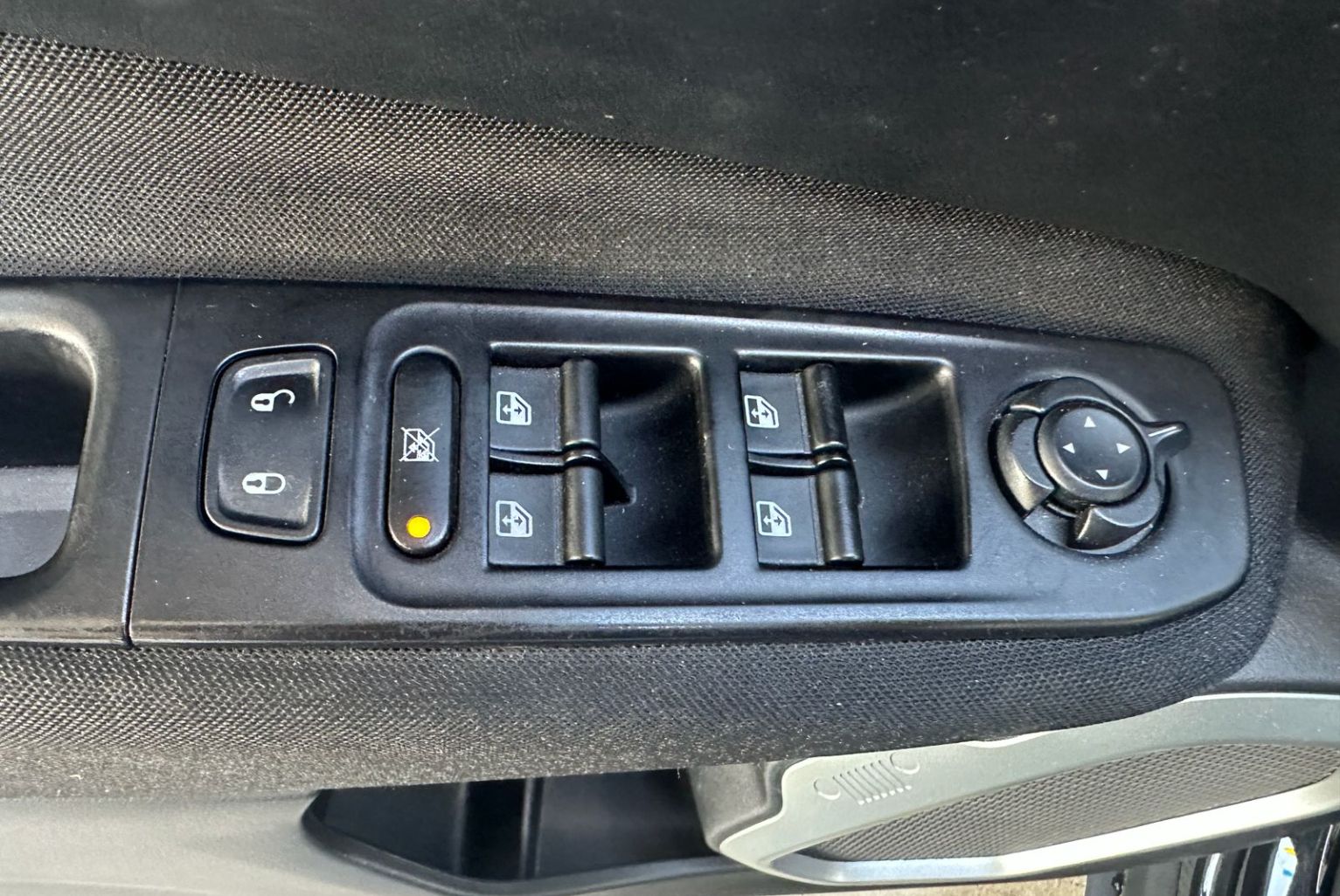 Jeep Renegade 2022, Foto 11