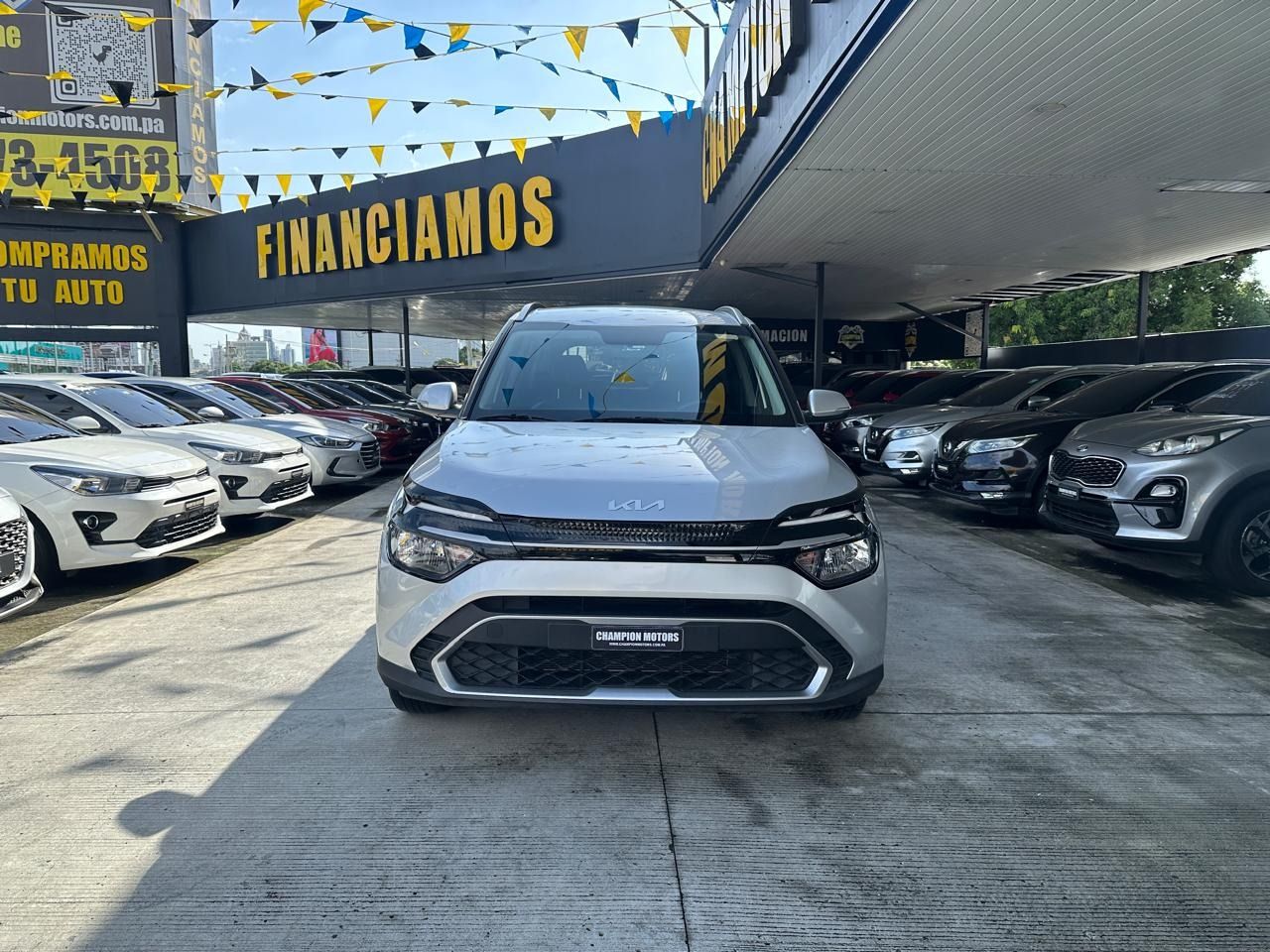 Kia Carens 2025, Foto 2