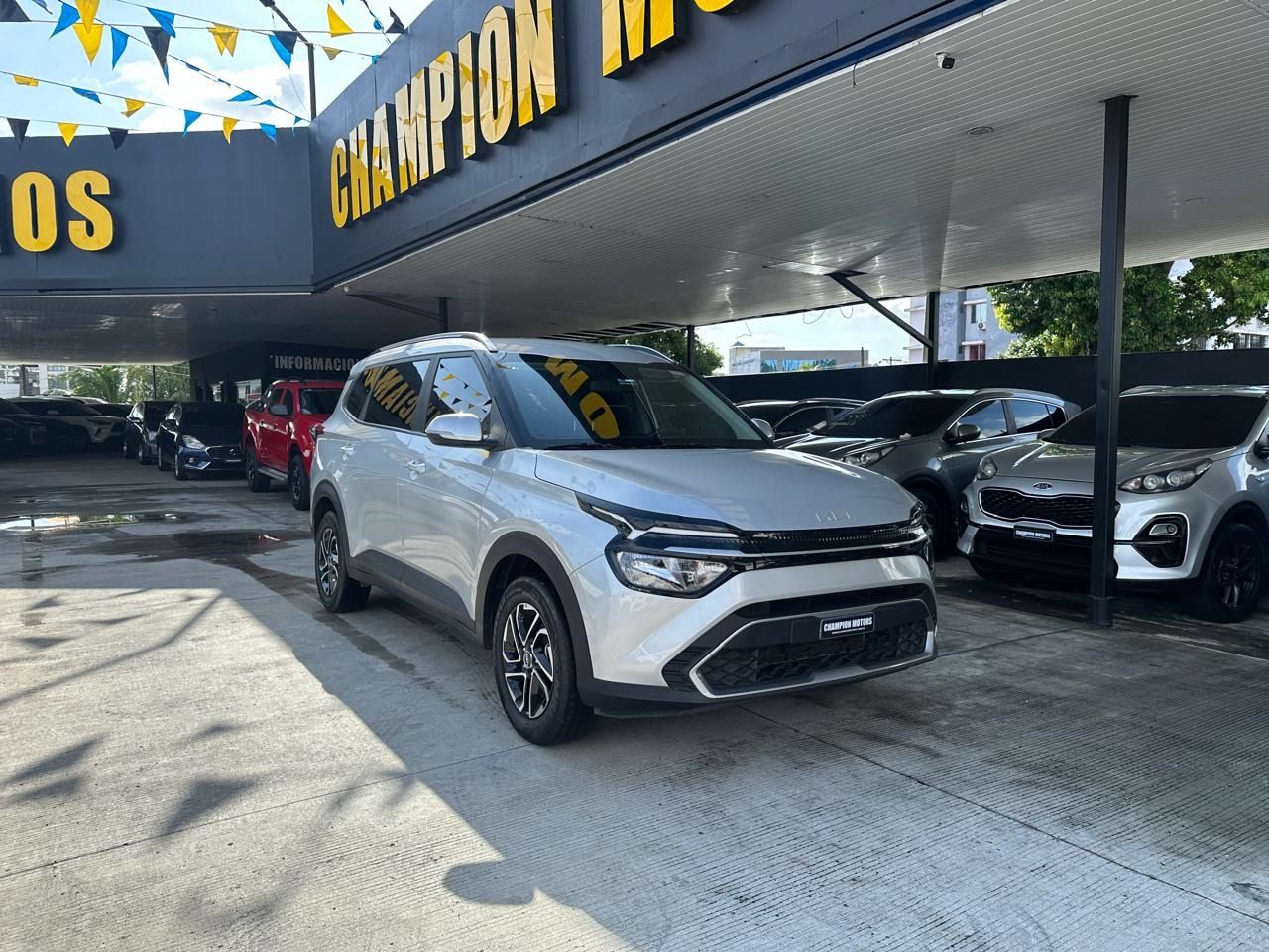 Kia Carens 2025, Foto 3