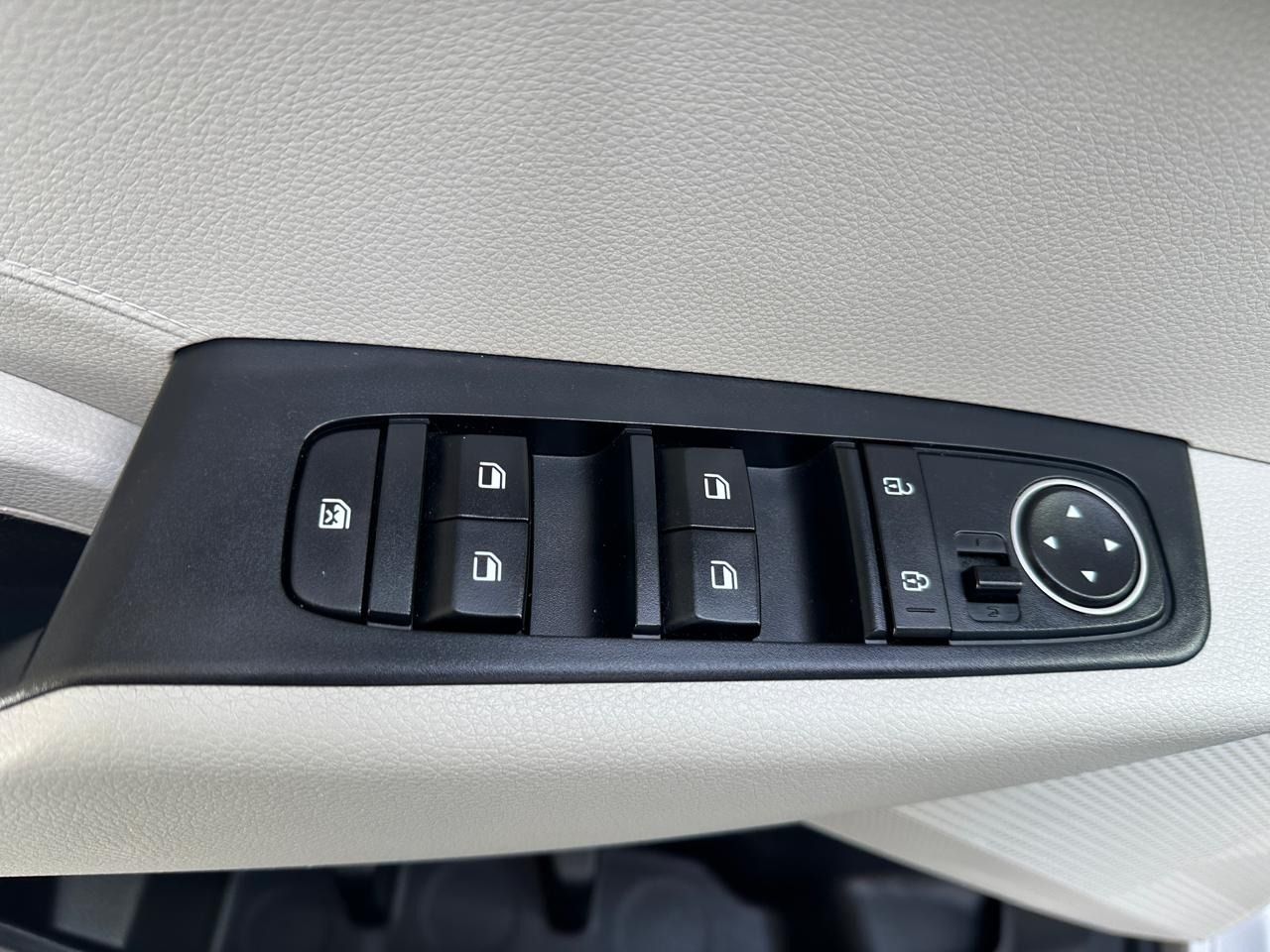 Kia Carens 2025, Foto 12