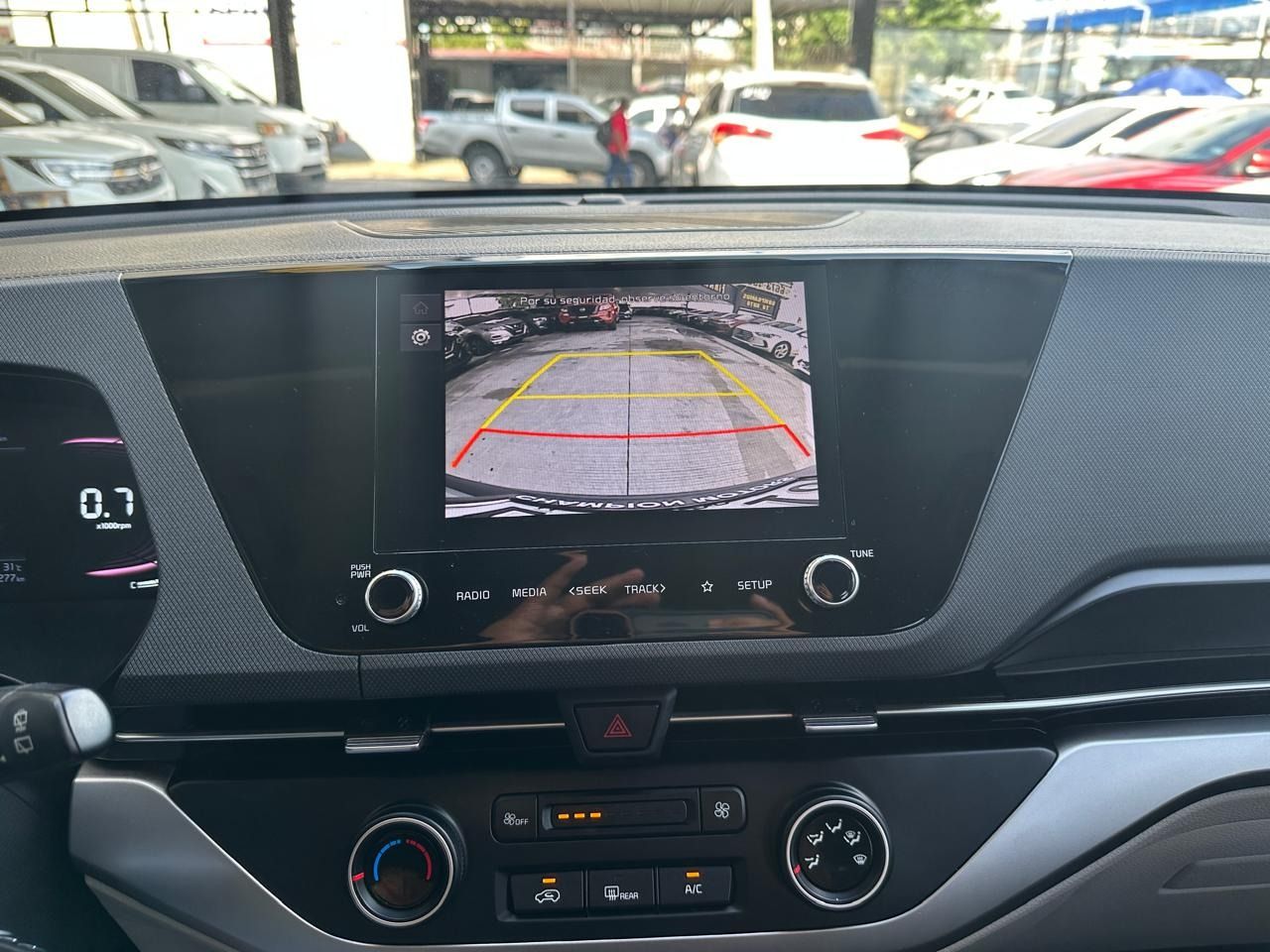 Kia Carens 2025, Foto 15