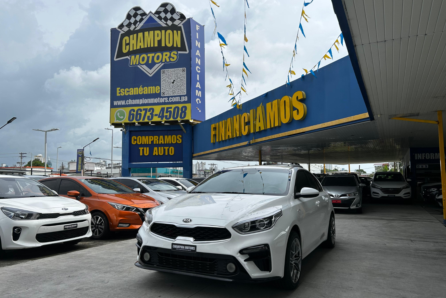 Kia Cerato 2020 Automático color Blanco, Imagen #1